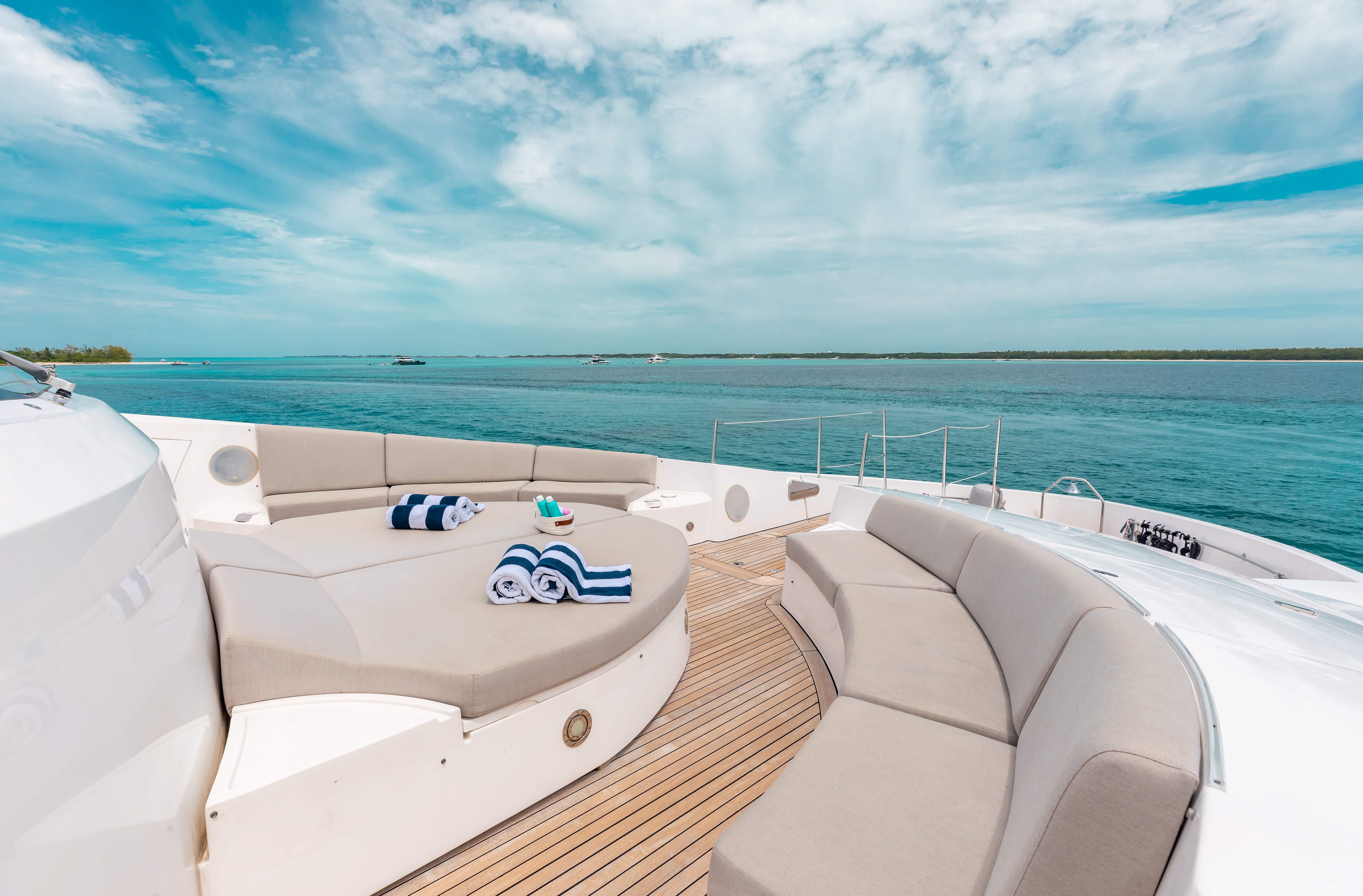 2009 Sunseeker 121 – photo 4