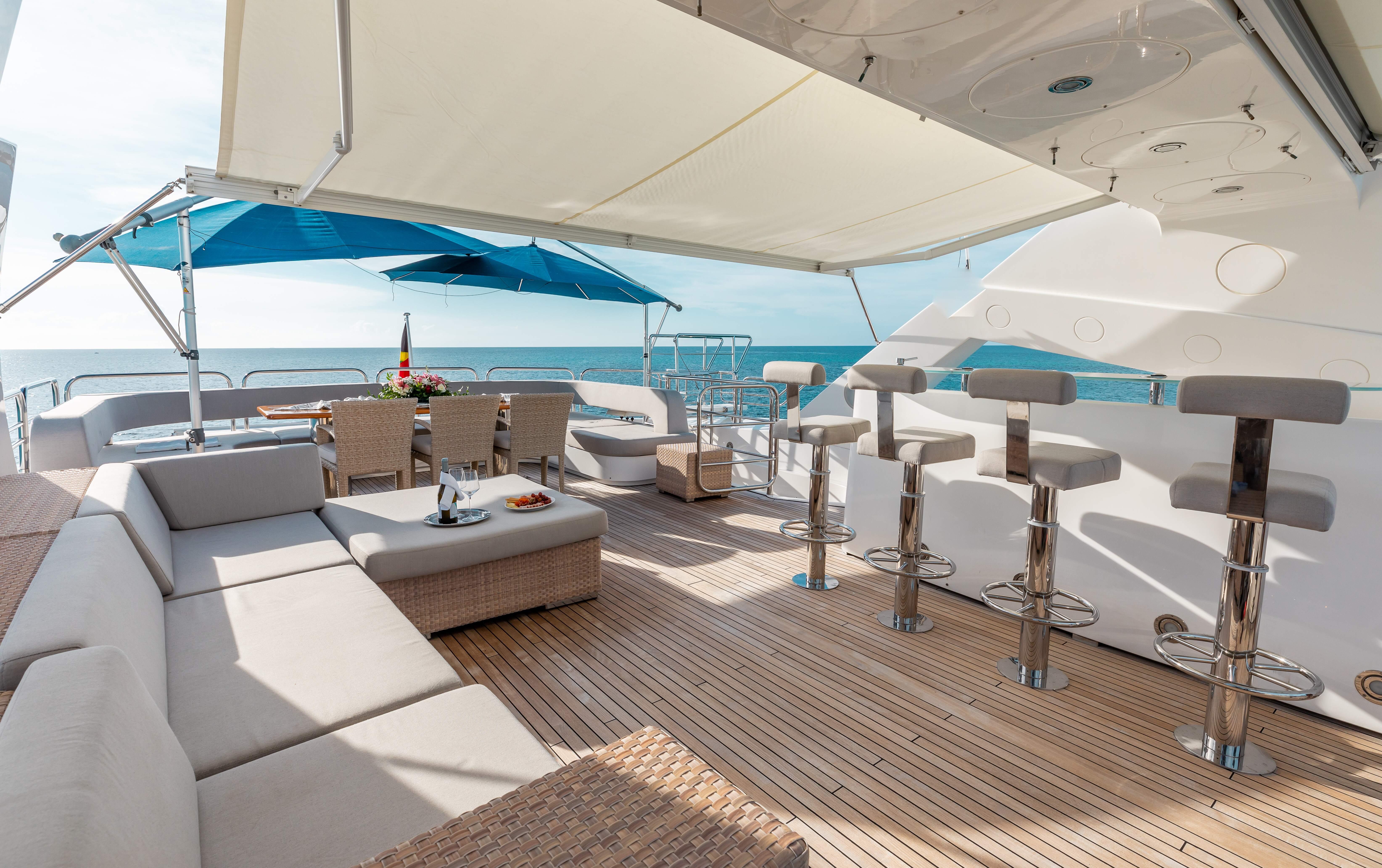 2009 Sunseeker 121 – photo 7
