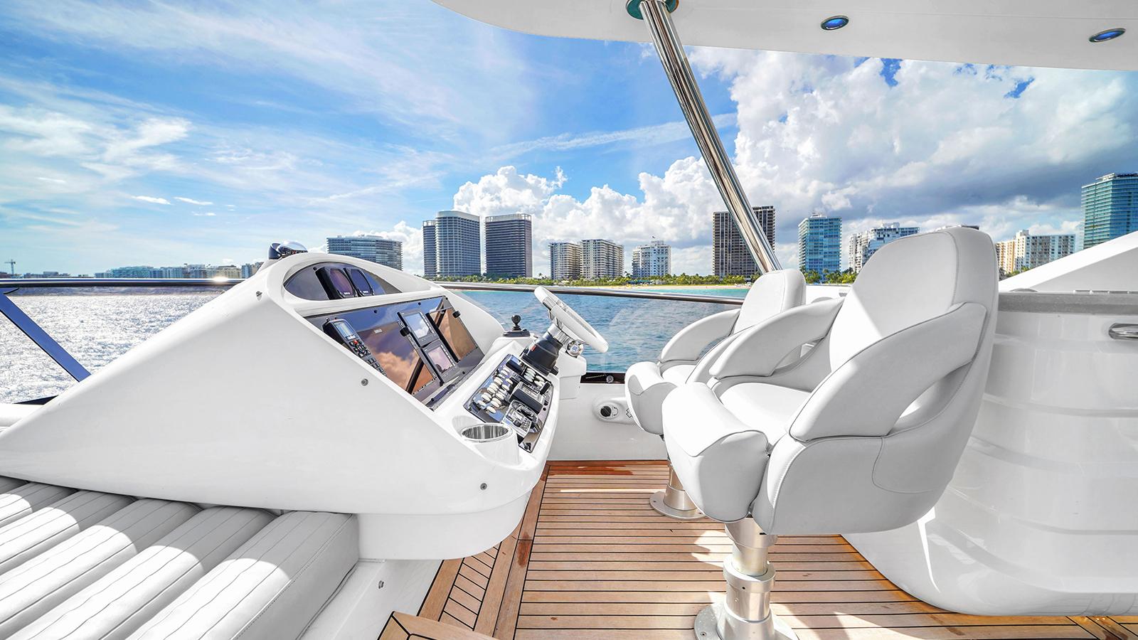 2015 Sunseeker 75 Yacht – photo 13