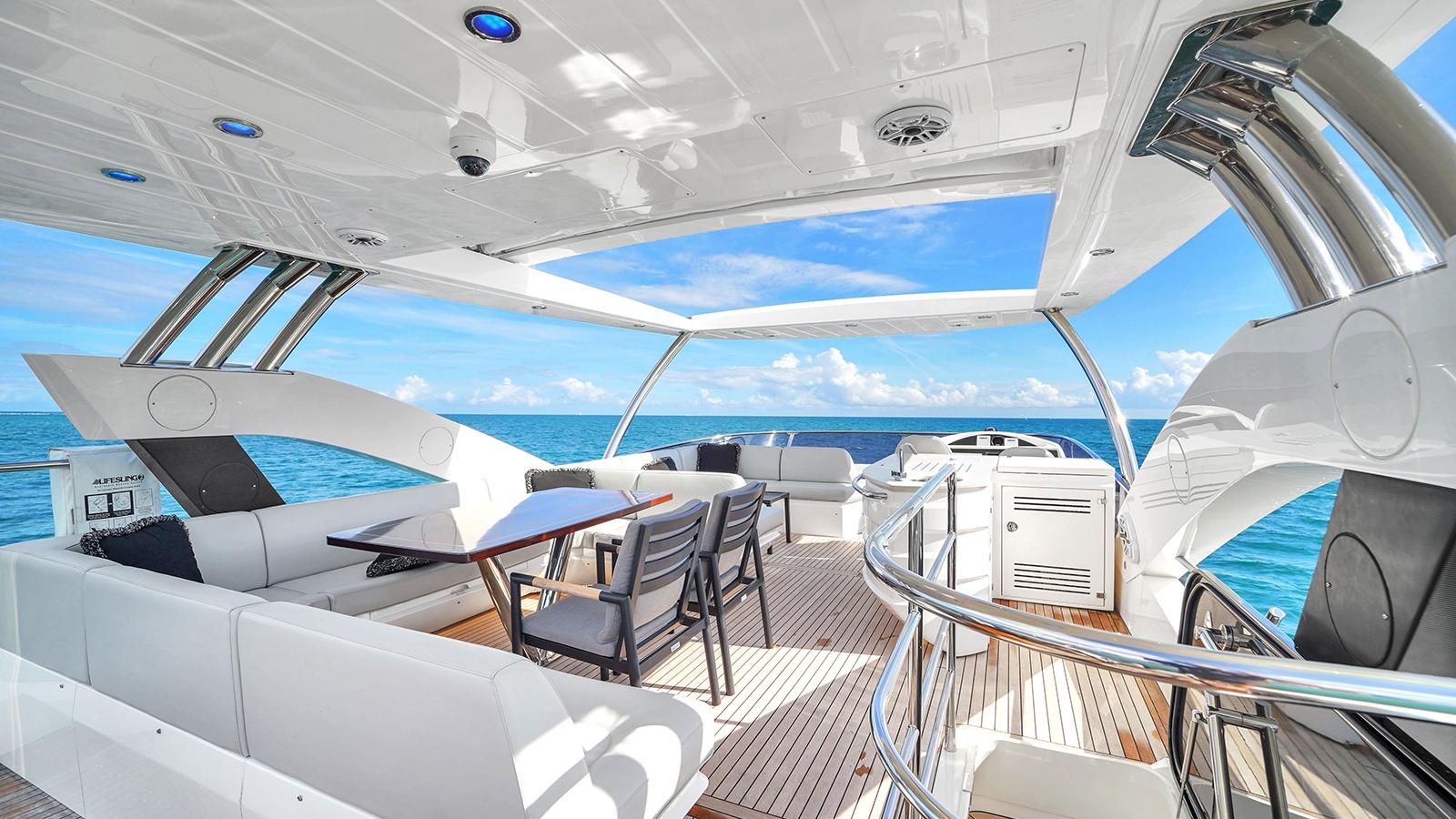 2015 Sunseeker 75 Yacht – photo 17