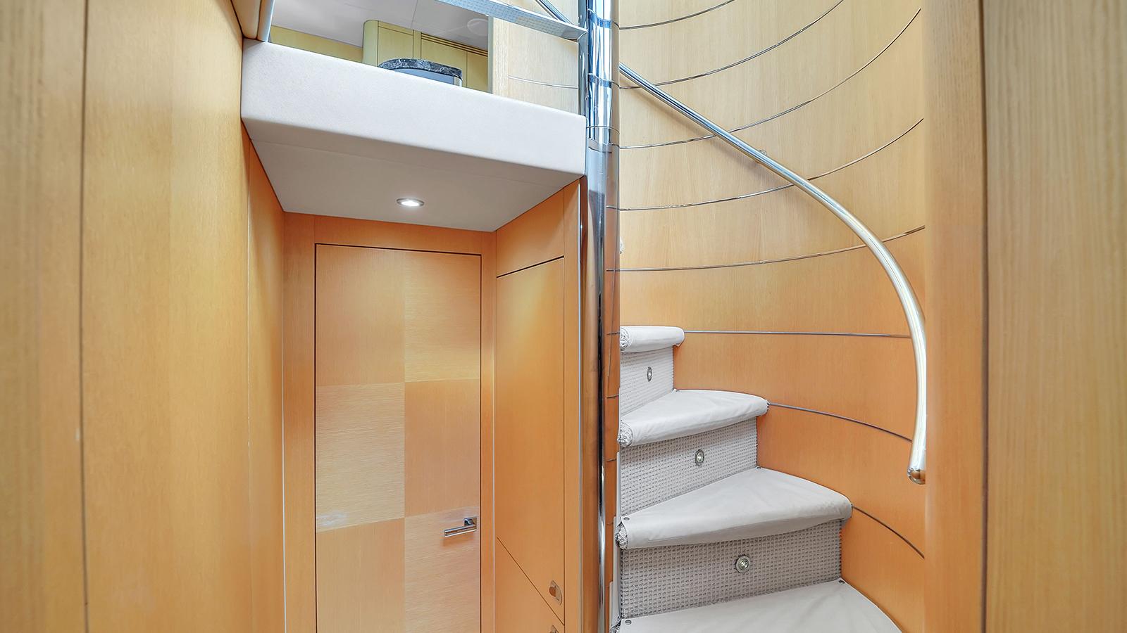 2015 Sunseeker 75 Yacht – photo 28