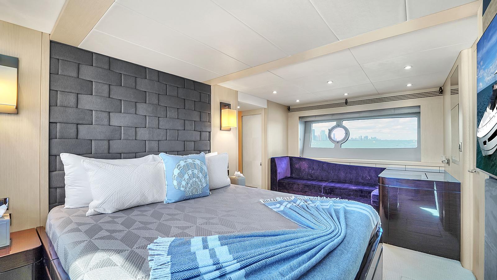 2015 Sunseeker 75 Yacht – photo 29