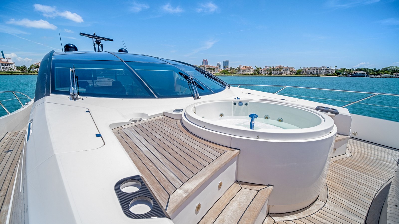 2013 Sunseeker 80 Predator – photo 11