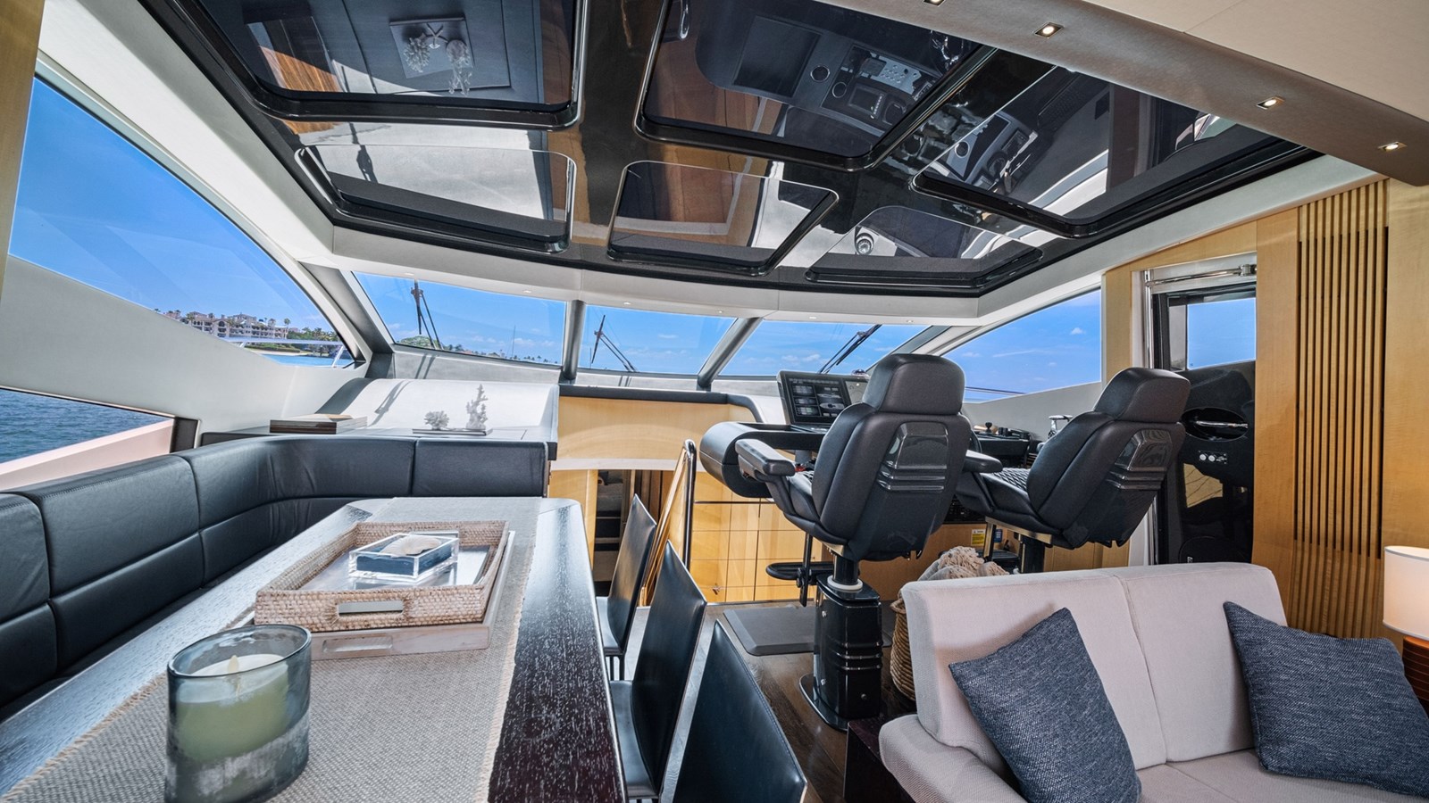 2013 Sunseeker 80 Predator – photo 28
