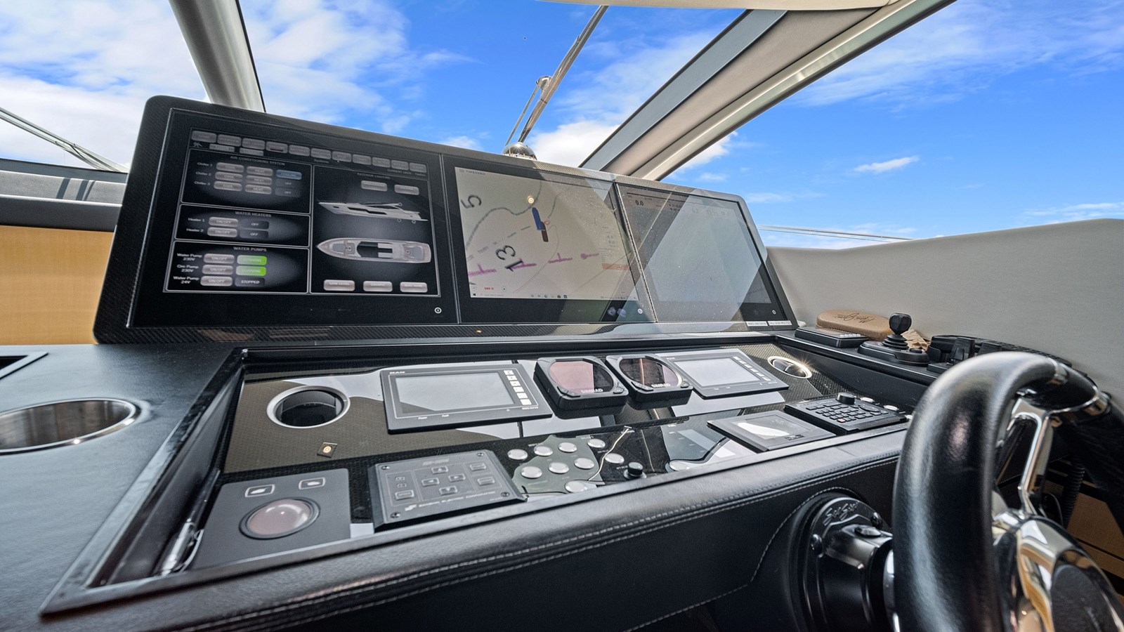 2013 Sunseeker 80 Predator – photo 30