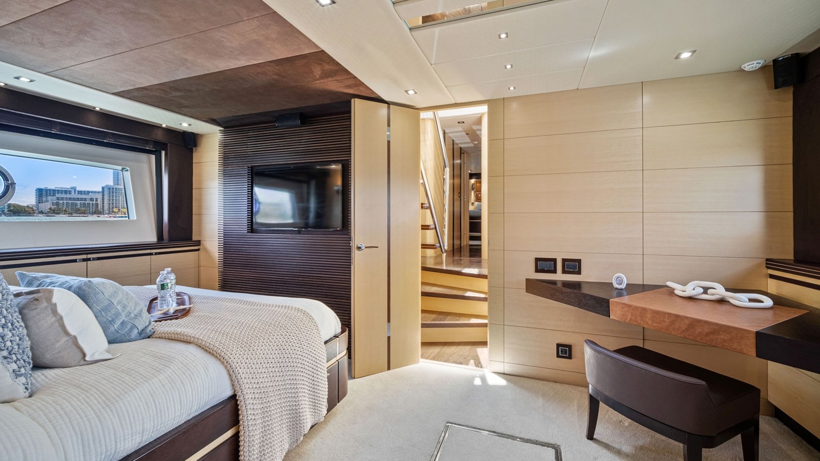 2013 Sunseeker 80 Predator – photo 35