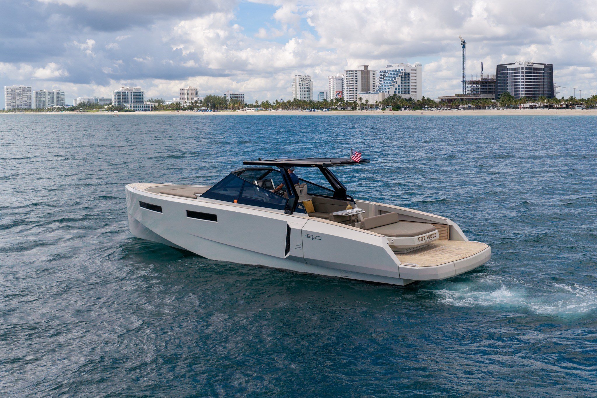 Evo Yachts R4 WA – photo 5