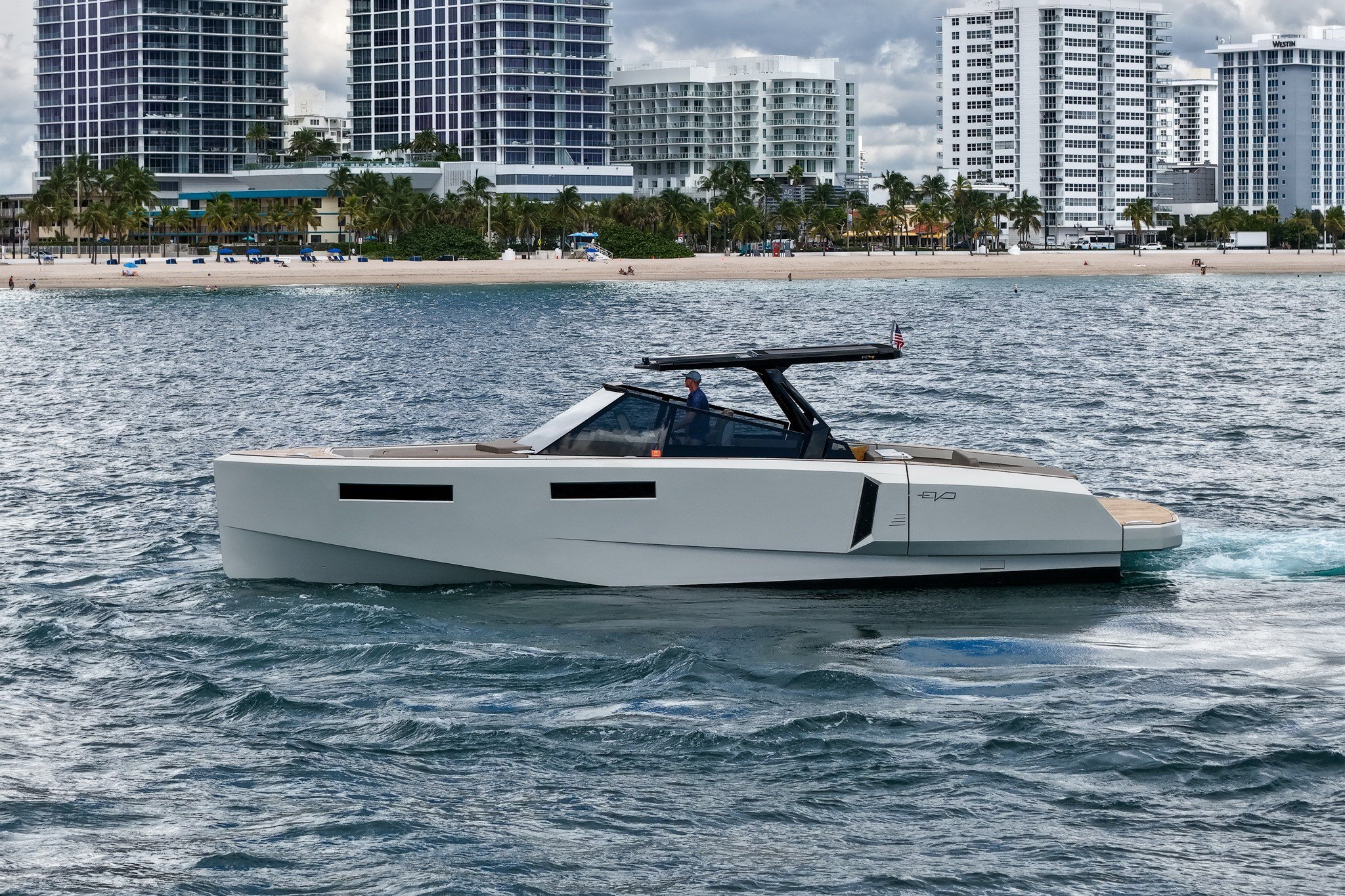 Evo Yachts R4 WA – photo 6