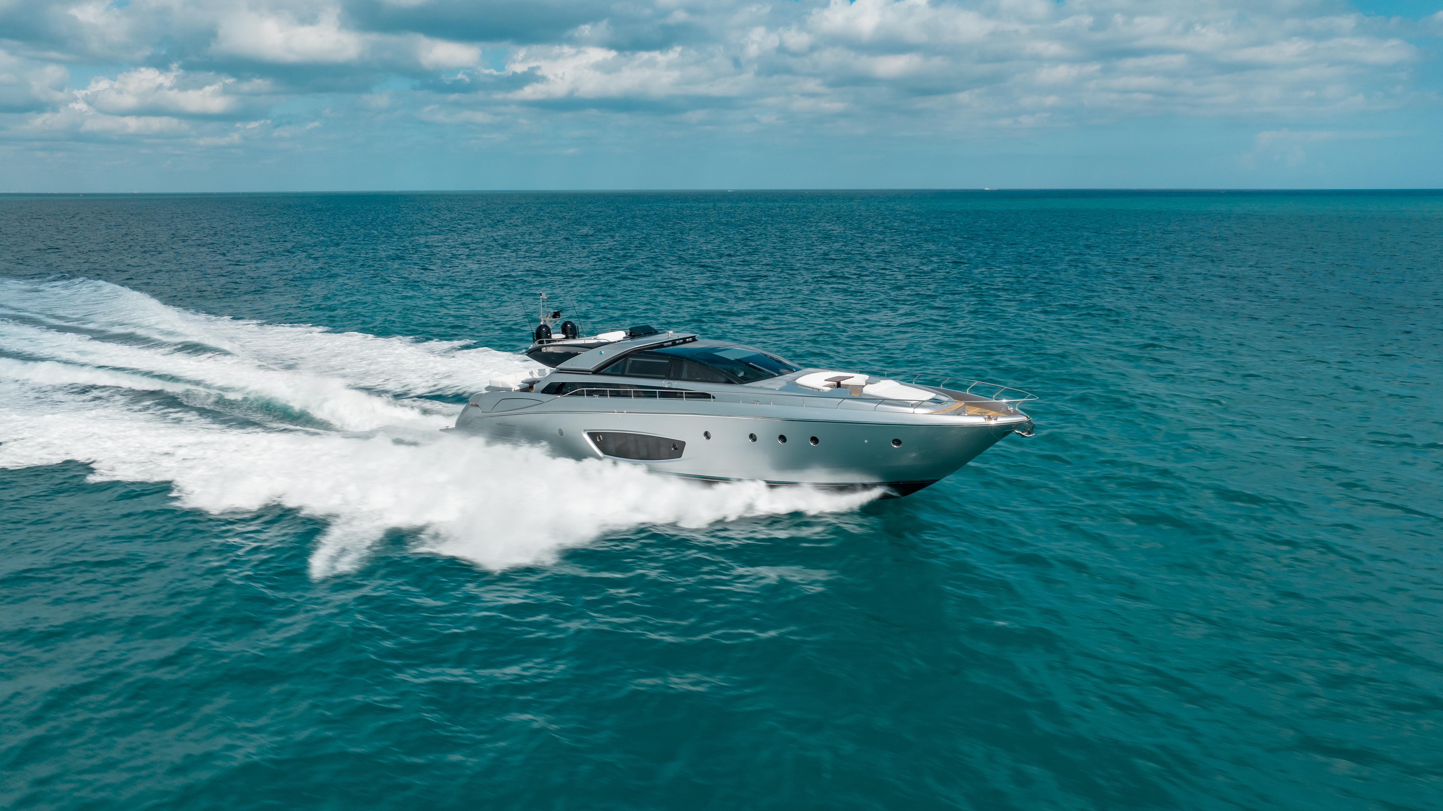 2014 Riva 86 Domino – photo 15
