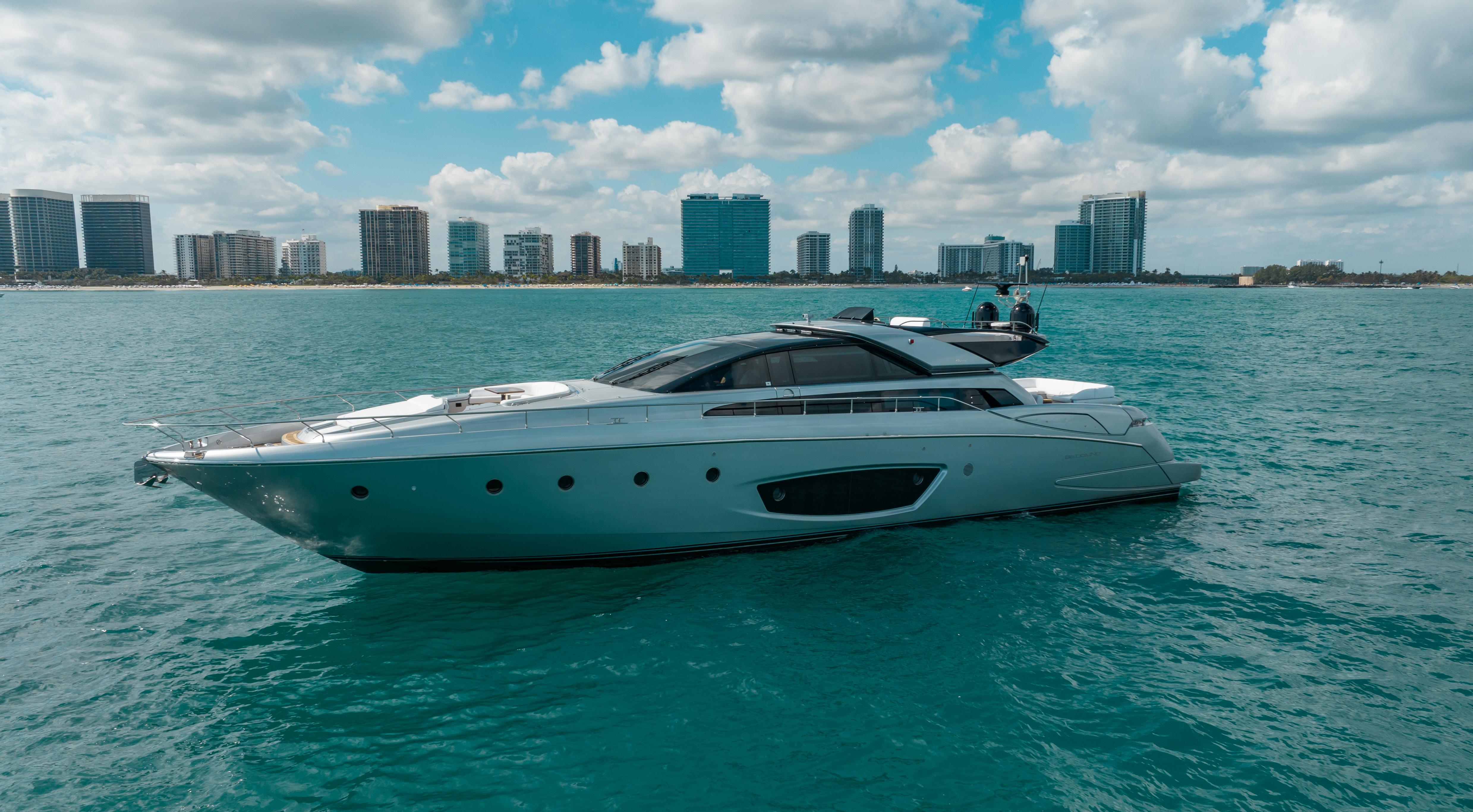 2014 Riva 86 Domino – photo 18