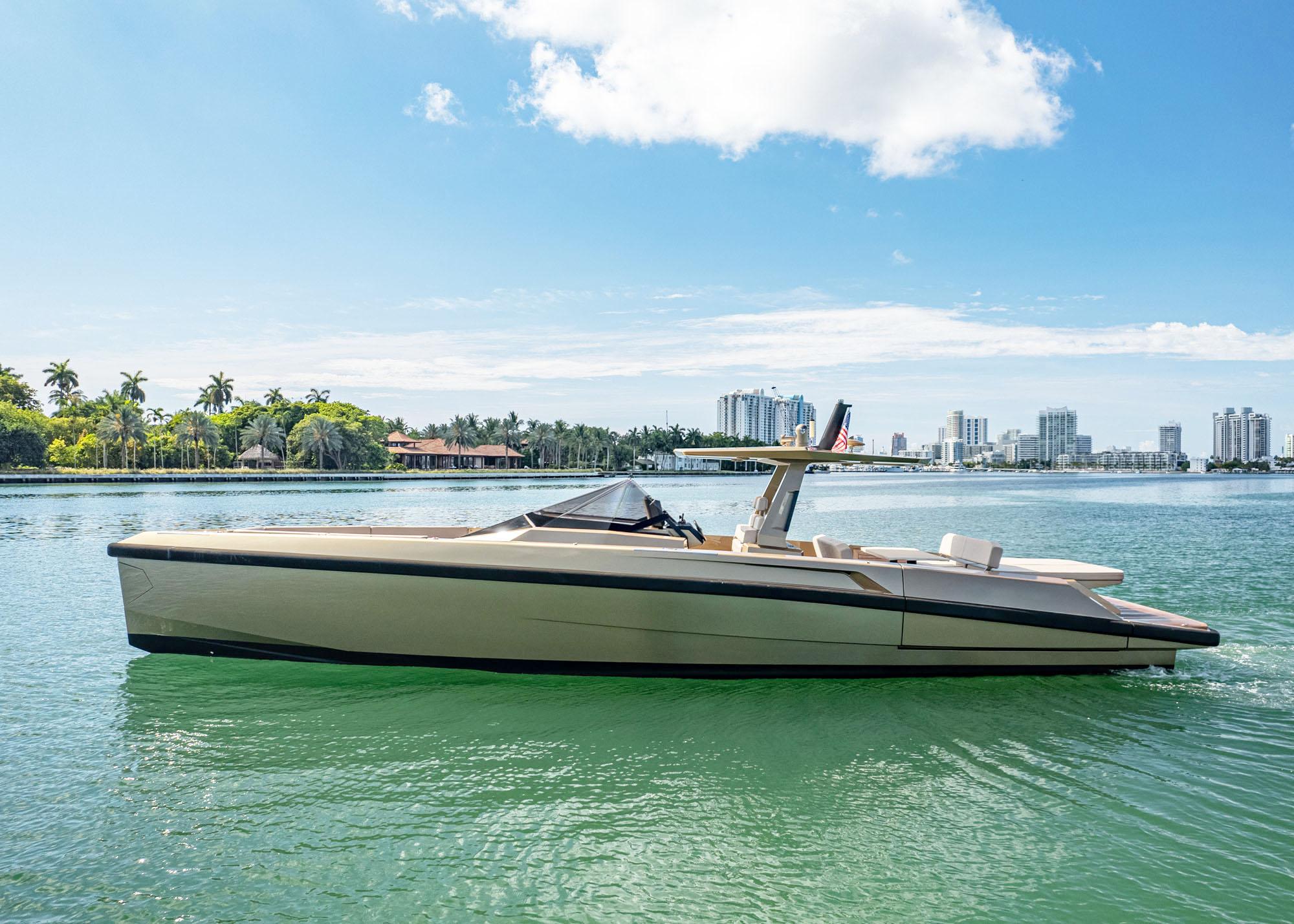 2019 Wally WallyTender 48 – photo 4