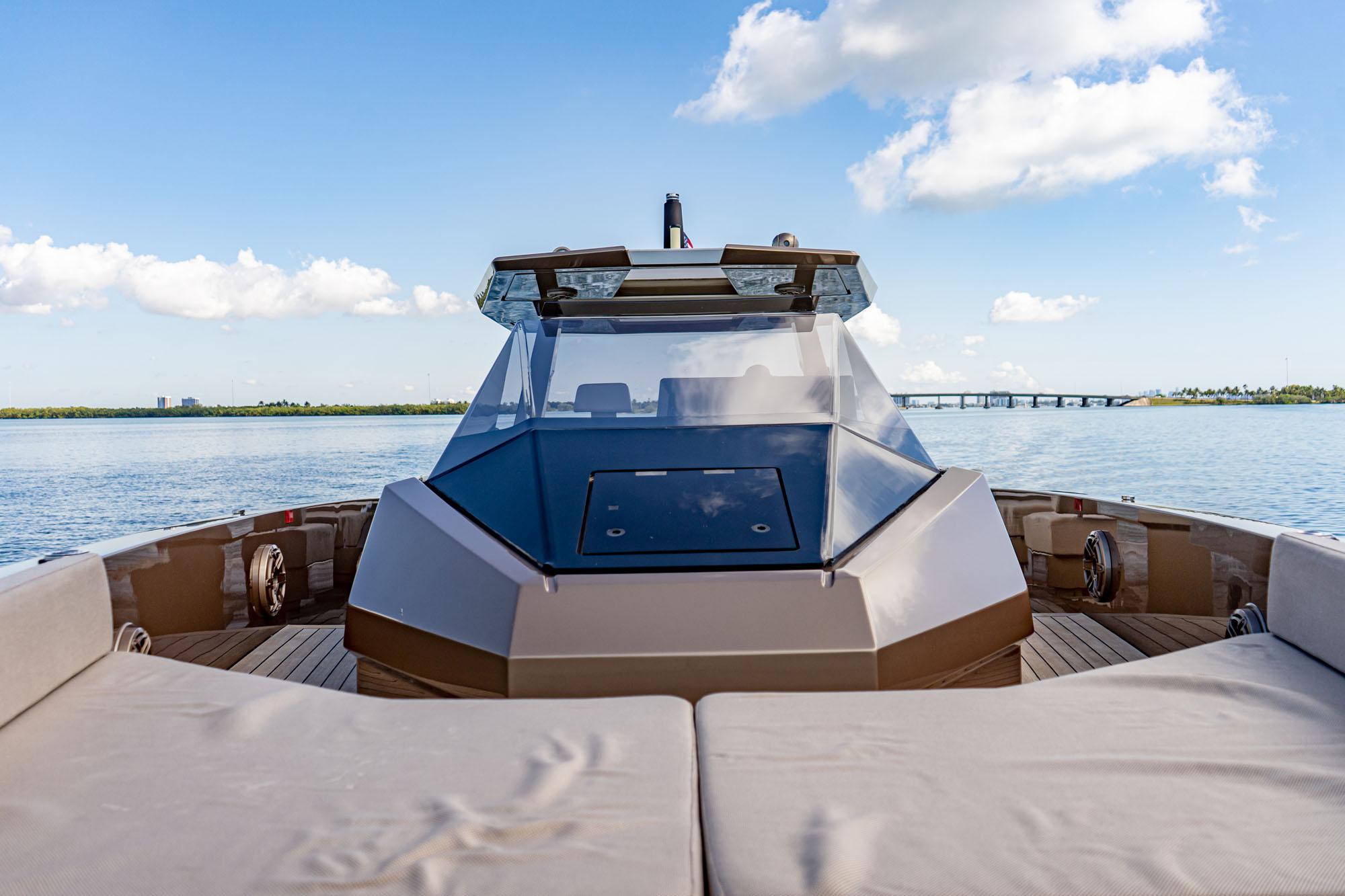 2019 Wally WallyTender 48 – photo 8
