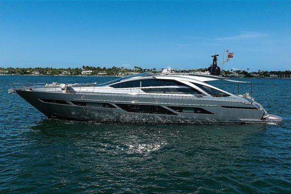 2022 Pershing 9X – photo 4