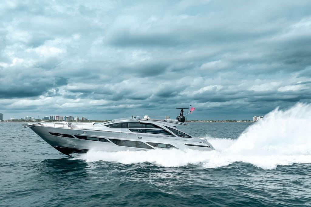 2022 Pershing 9X – photo 7