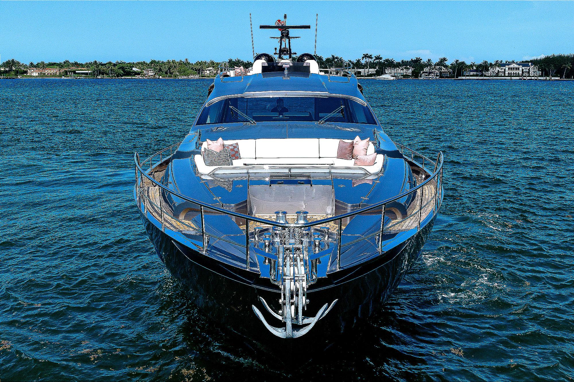 2022 Pershing 9X – photo 12