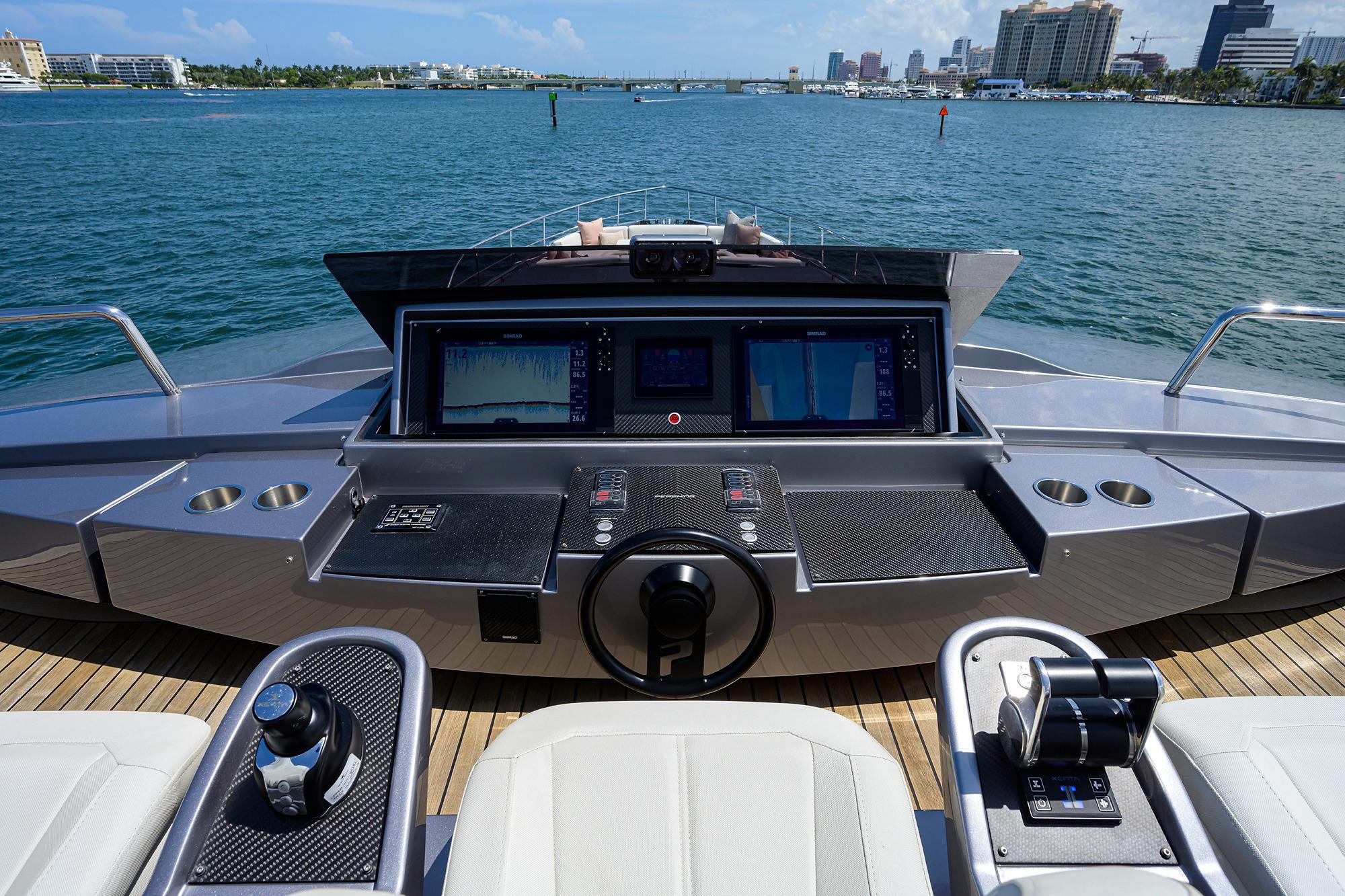 2022 Pershing 9X – photo 20