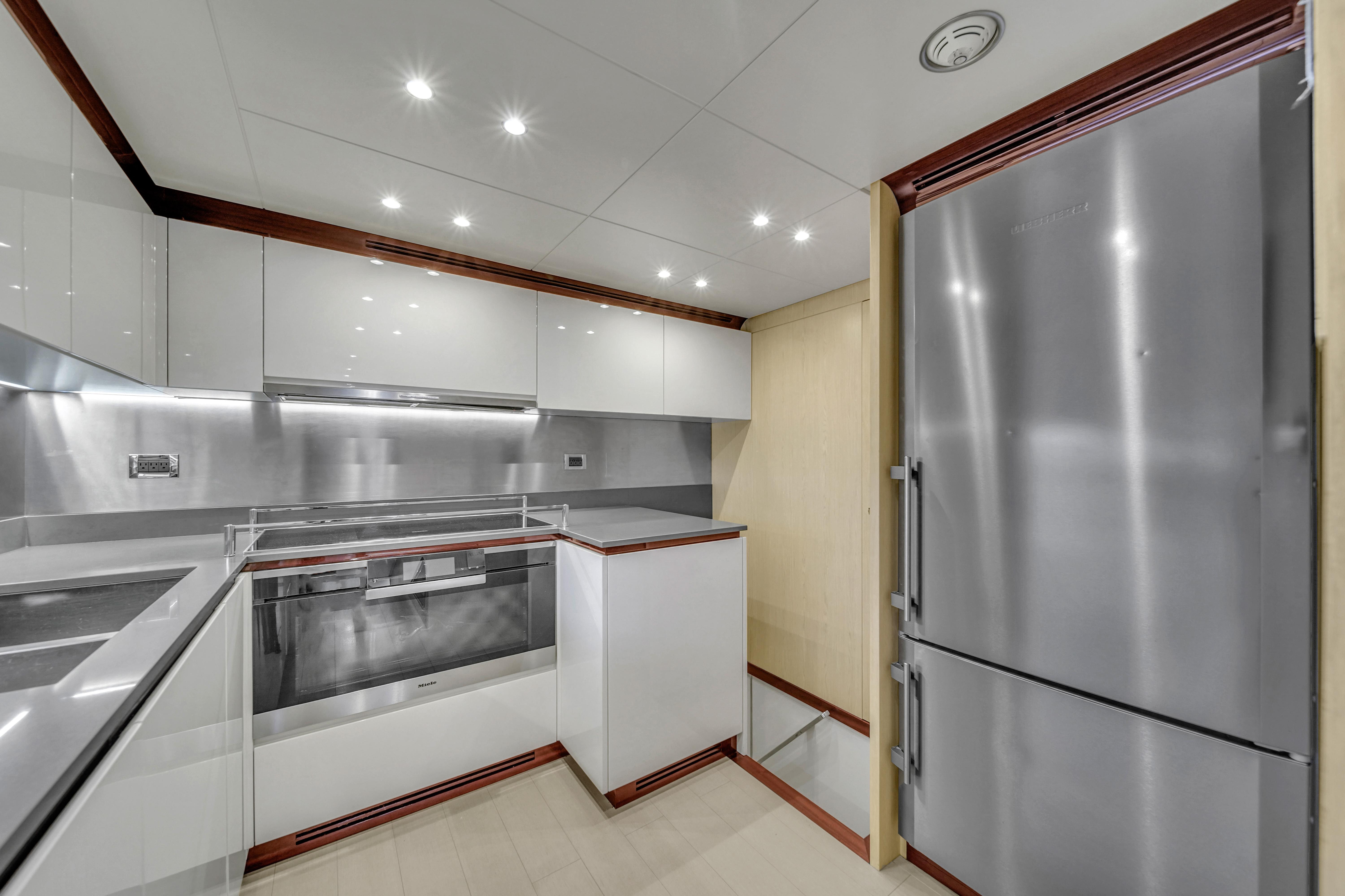 2017 Azimut 30 Metri – photo 45