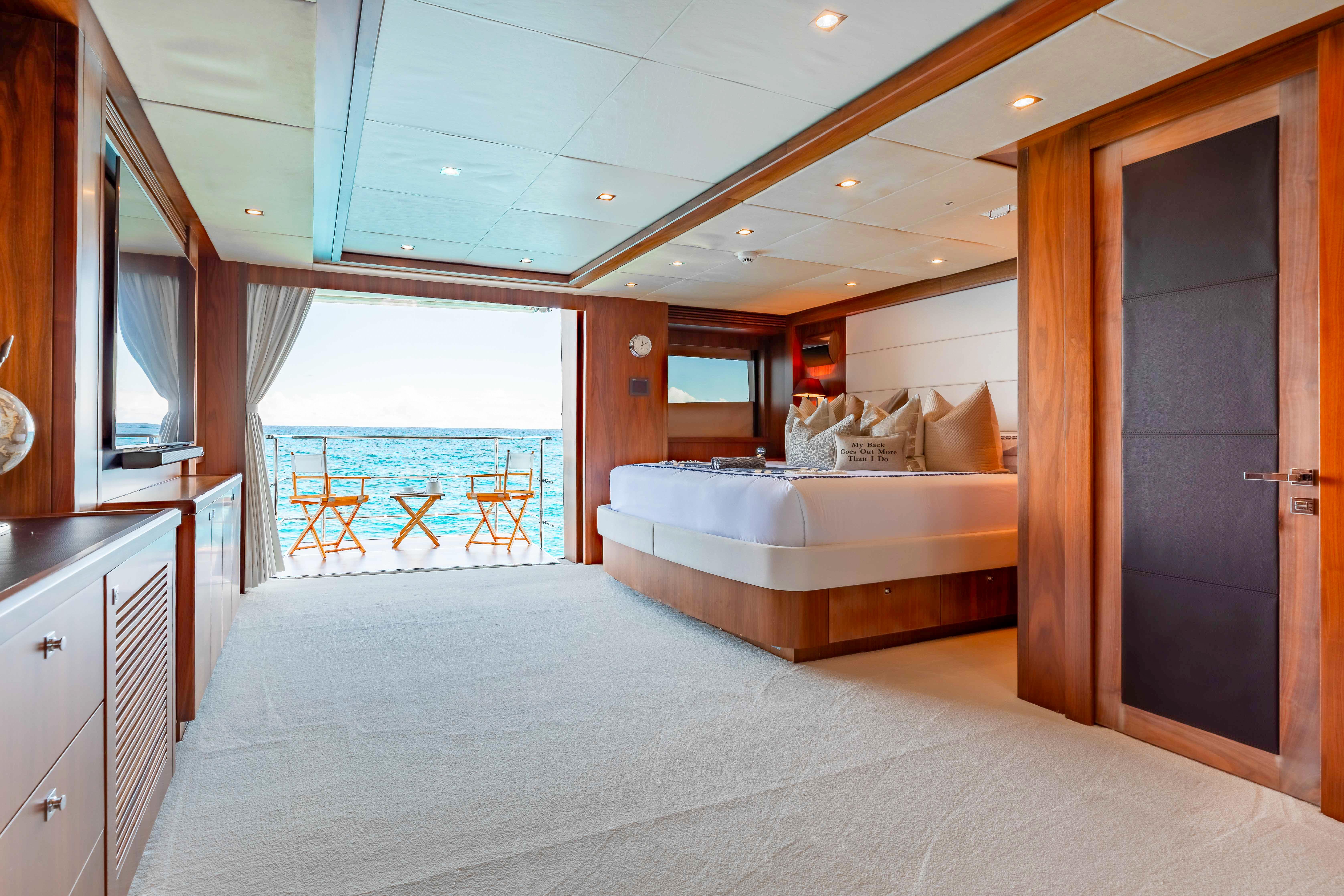 2010 Sunseeker 40 Metre – photo 13