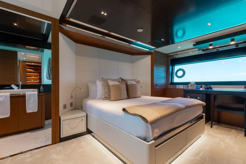 2020 Riva 90 Argo – photo 32