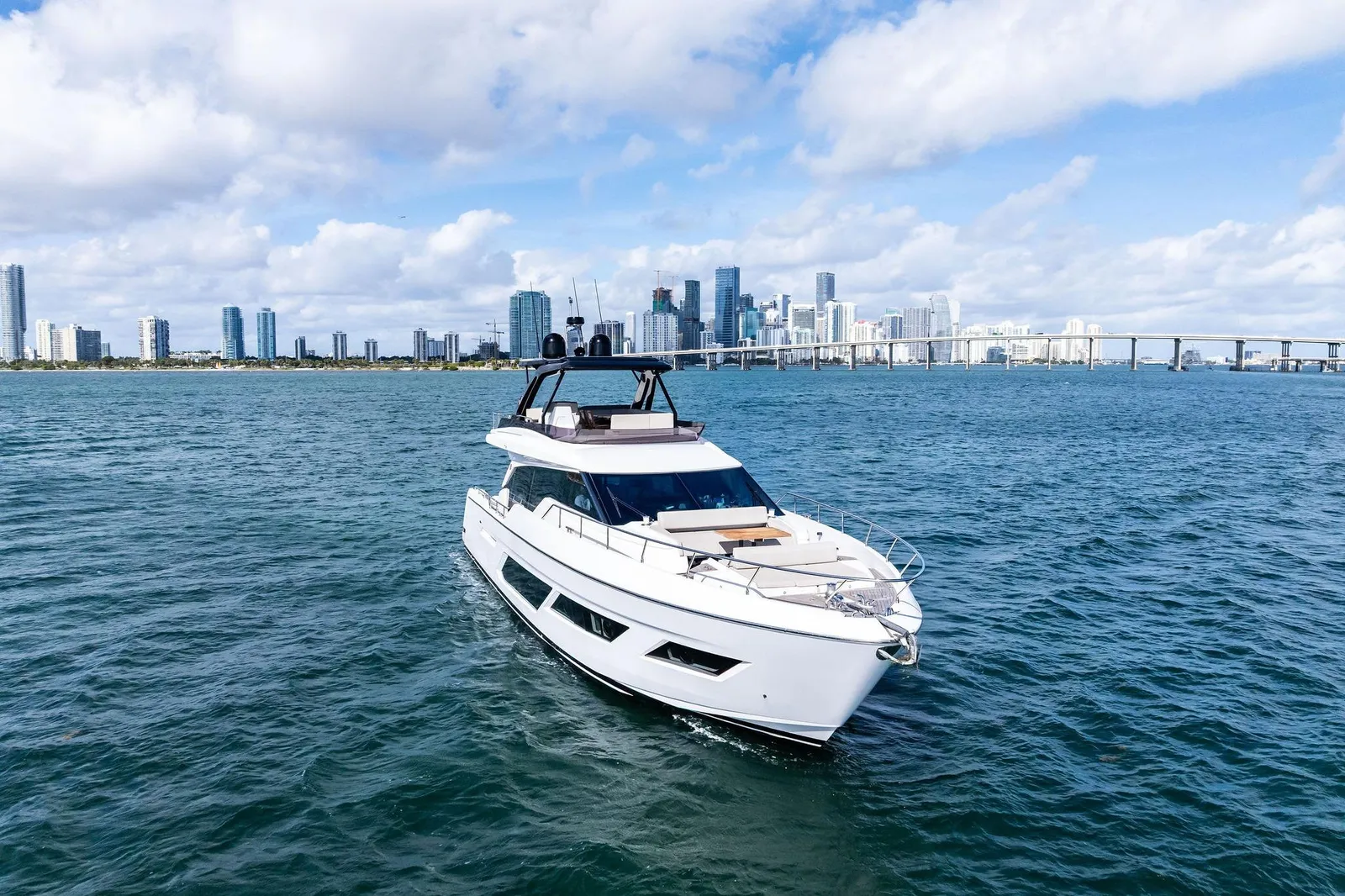2024 Ferretti 720 – photo 17