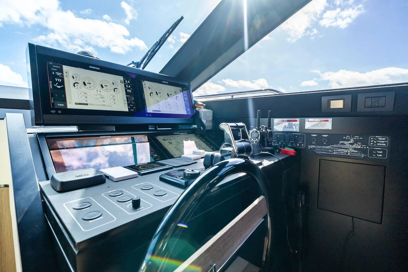 2024 Ferretti 720 – photo 55