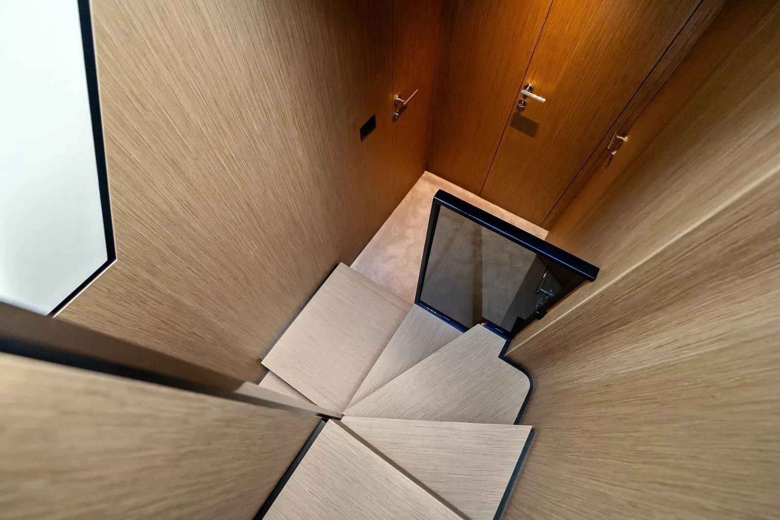2024 Ferretti 720 – photo 62