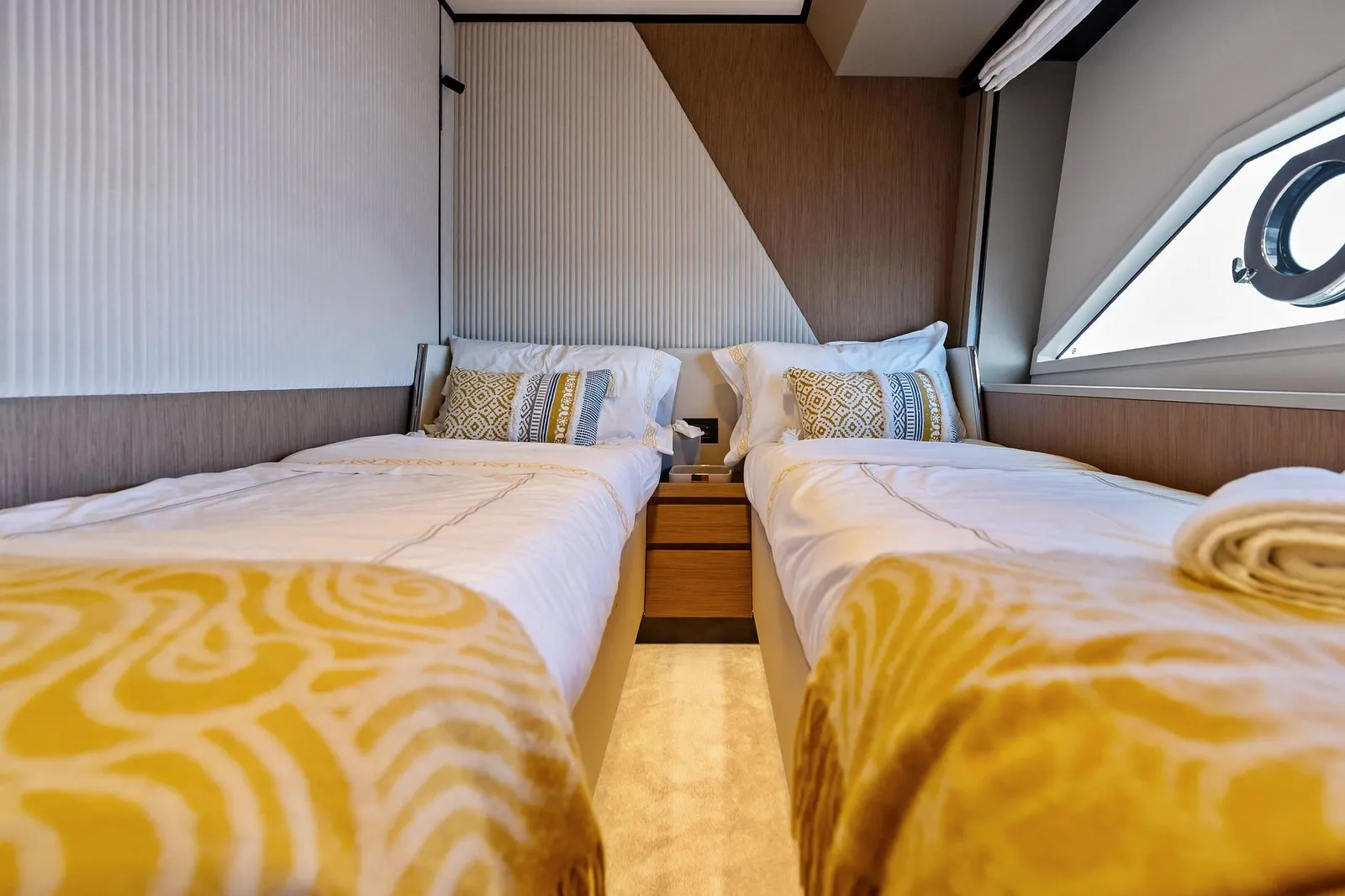 2024 Ferretti 720 – photo 80