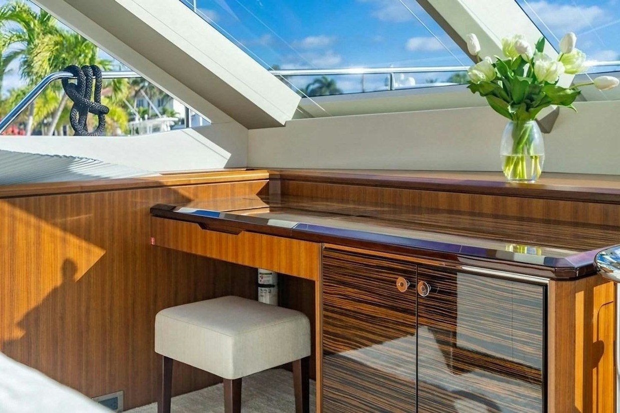 Ocean Alexander 100 Skylounge – photo 10