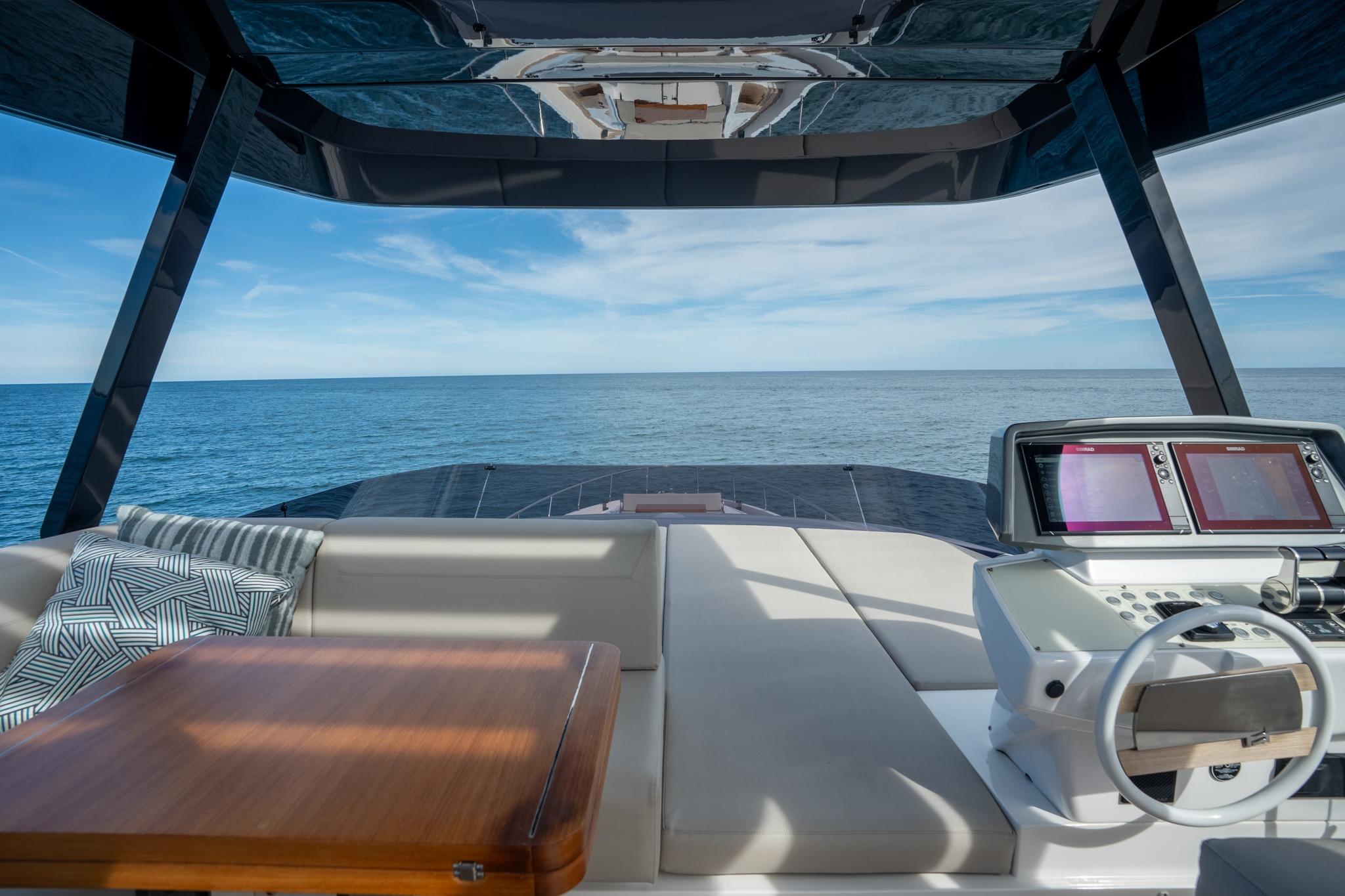 2023 Ferretti Yachts 720 – photo 18