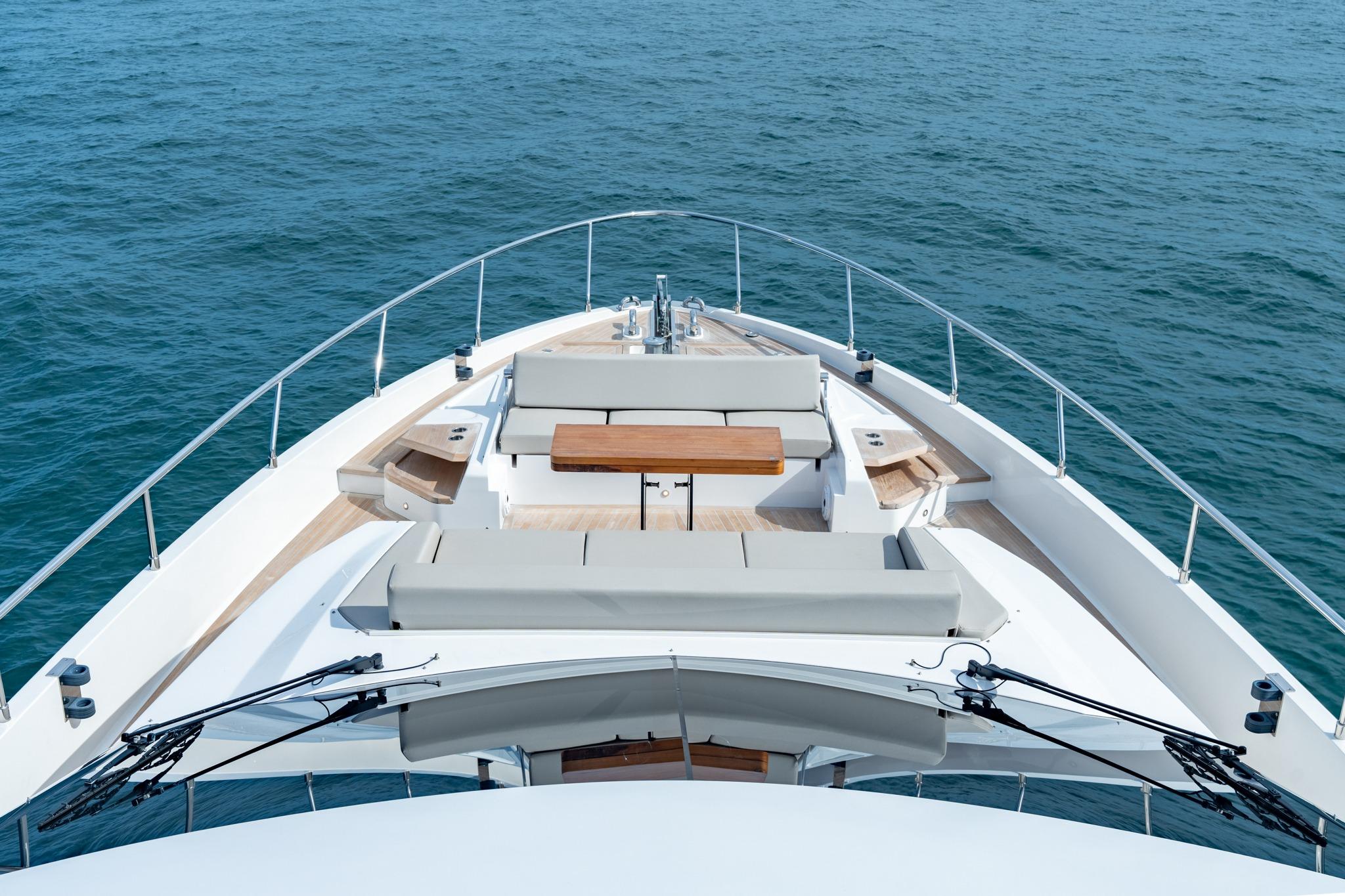 2023 Ferretti Yachts 720 – photo 28