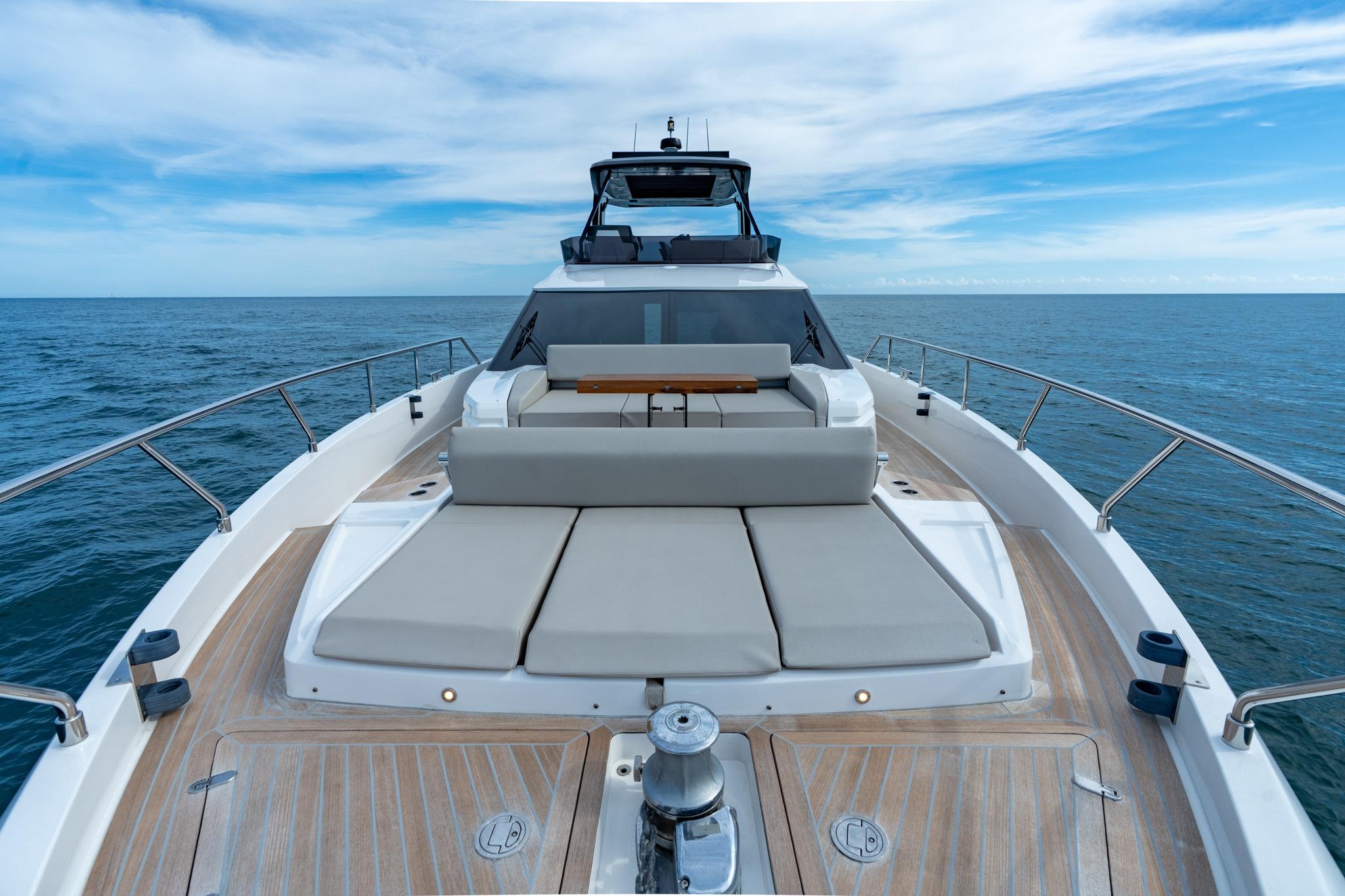 2023 Ferretti Yachts 720 – photo 31
