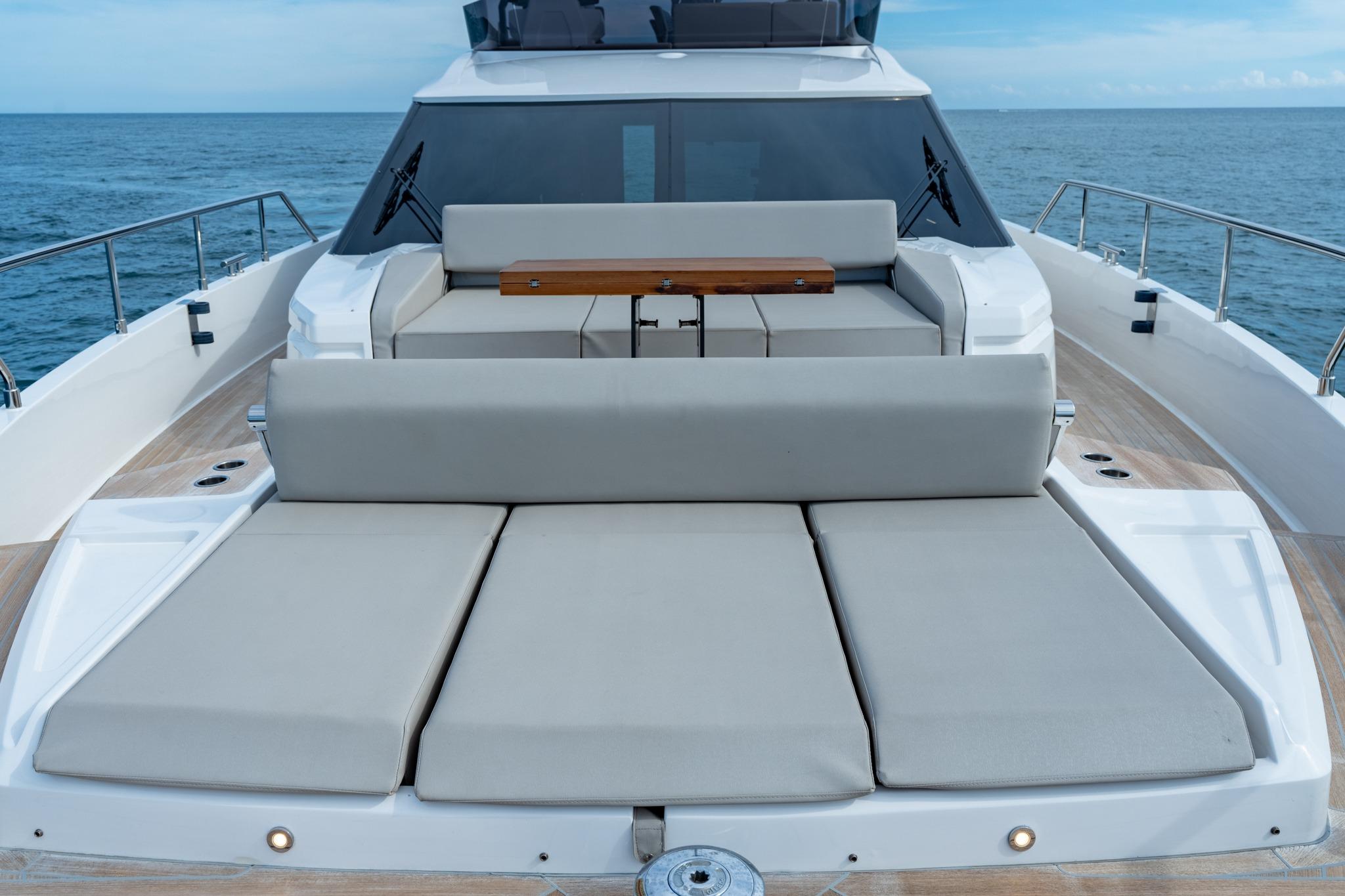 2023 Ferretti Yachts 720 – photo 32