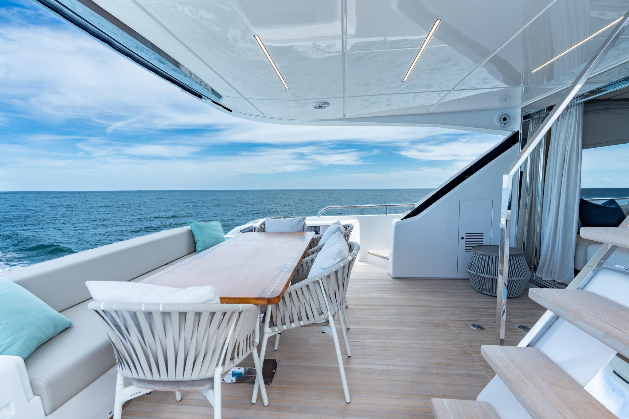 2023 Ferretti Yachts 720 – photo 39
