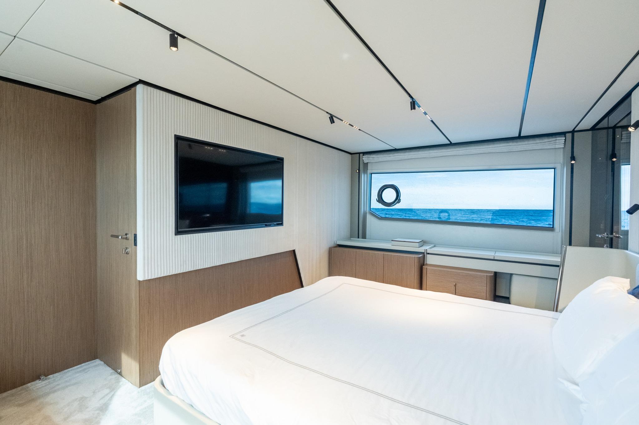 2023 Ferretti Yachts 720 – photo 58