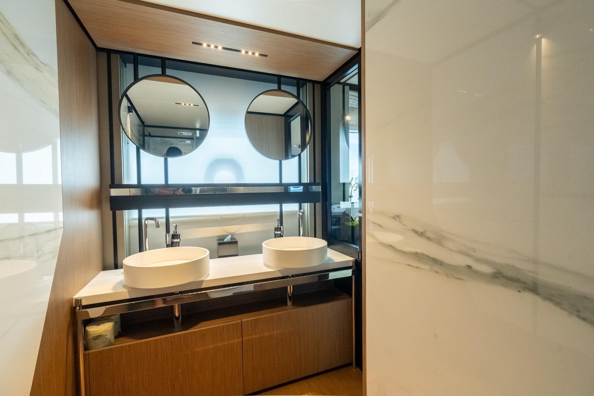 2023 Ferretti Yachts 720 – photo 59