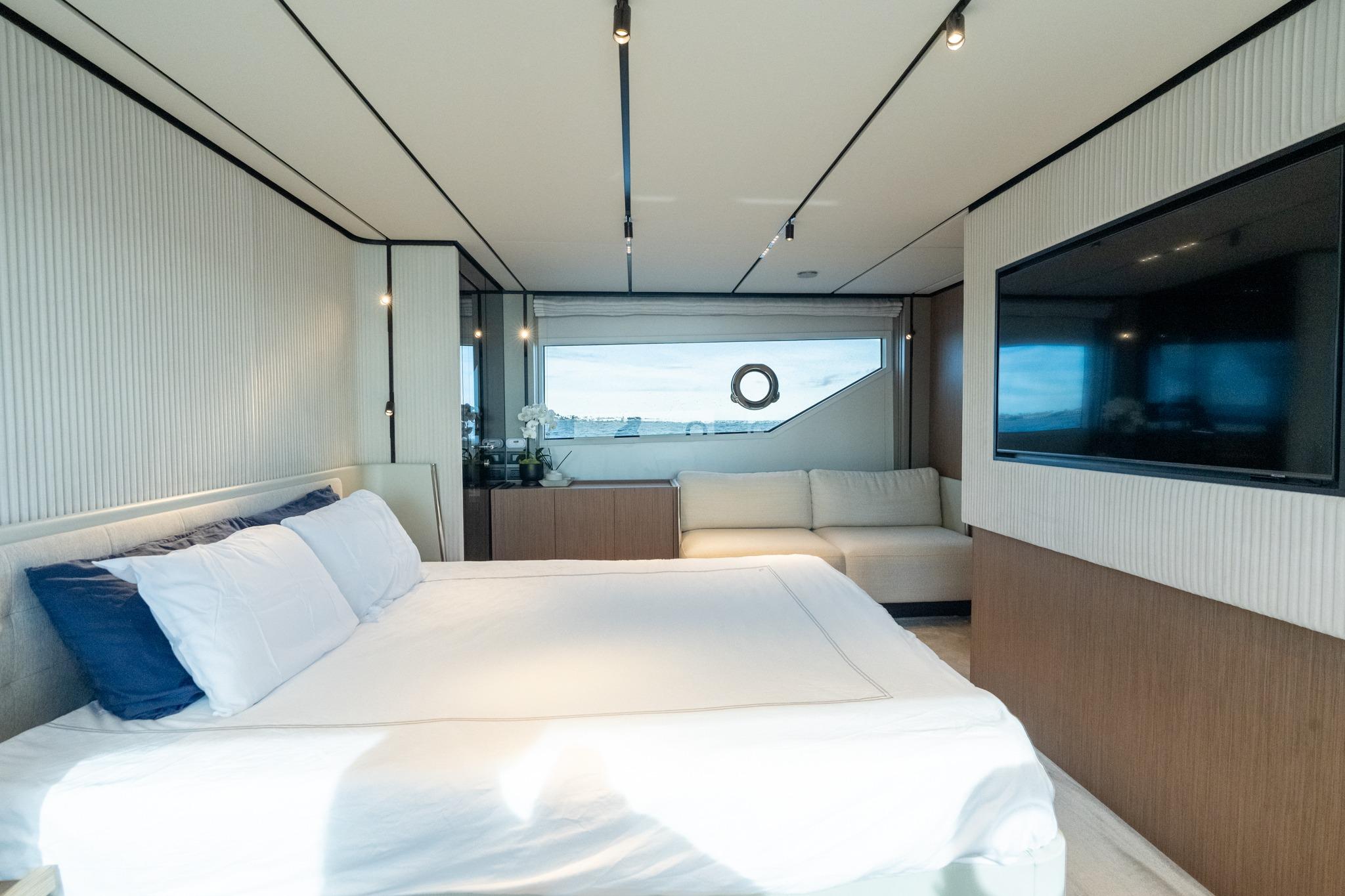 2023 Ferretti Yachts 720 – photo 63