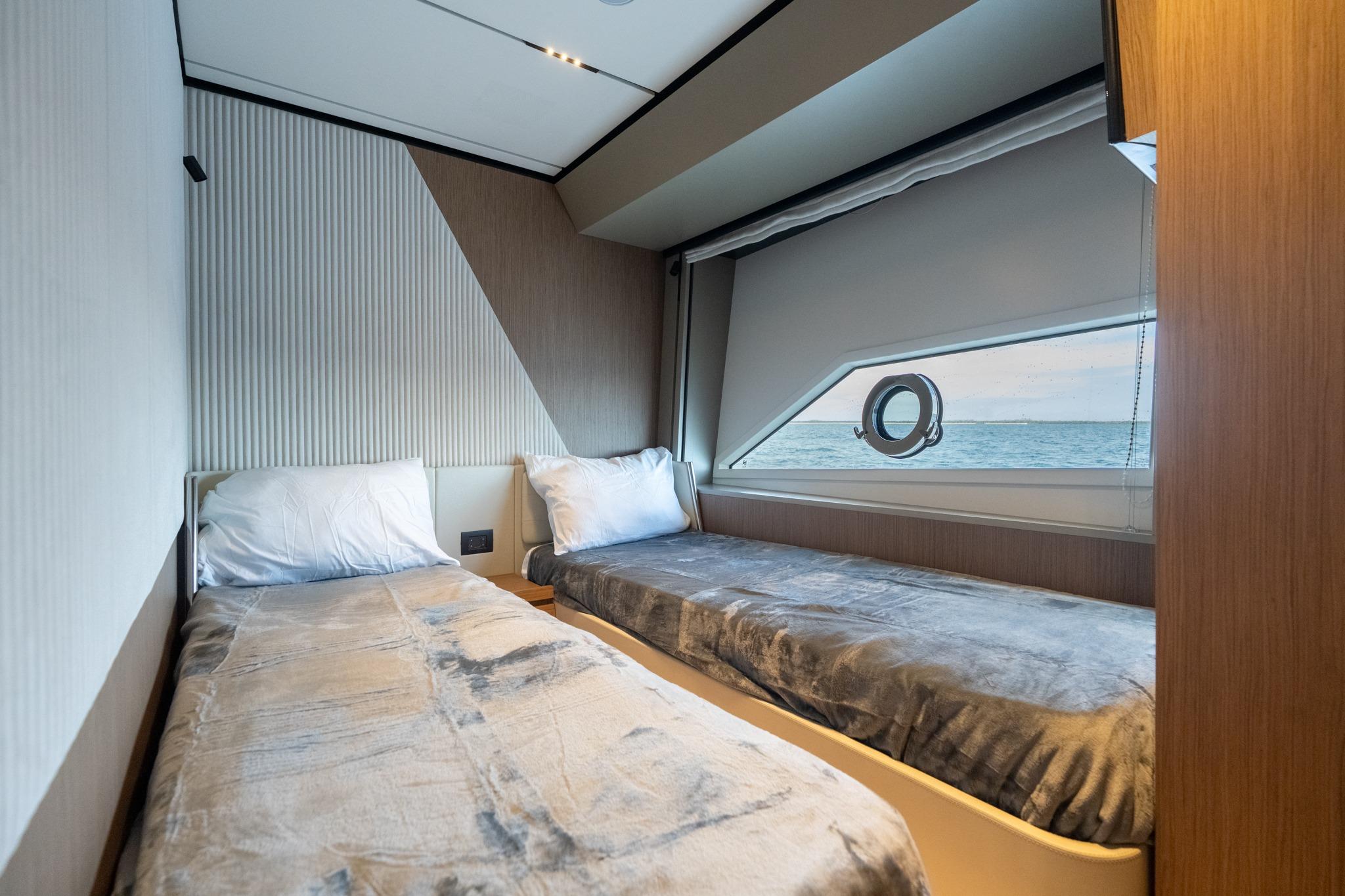 2023 Ferretti Yachts 720 – photo 67