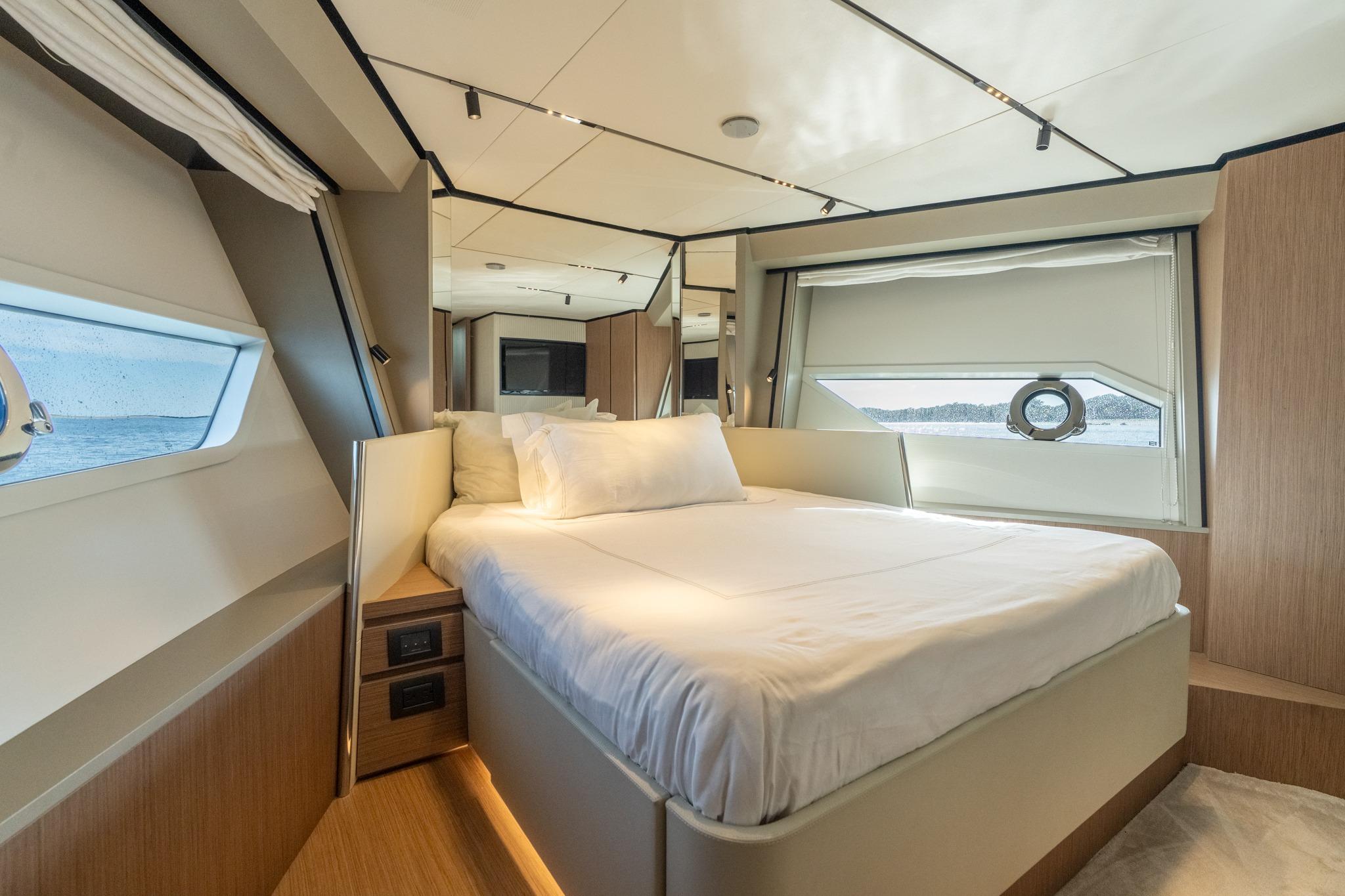 2023 Ferretti Yachts 720 – photo 72