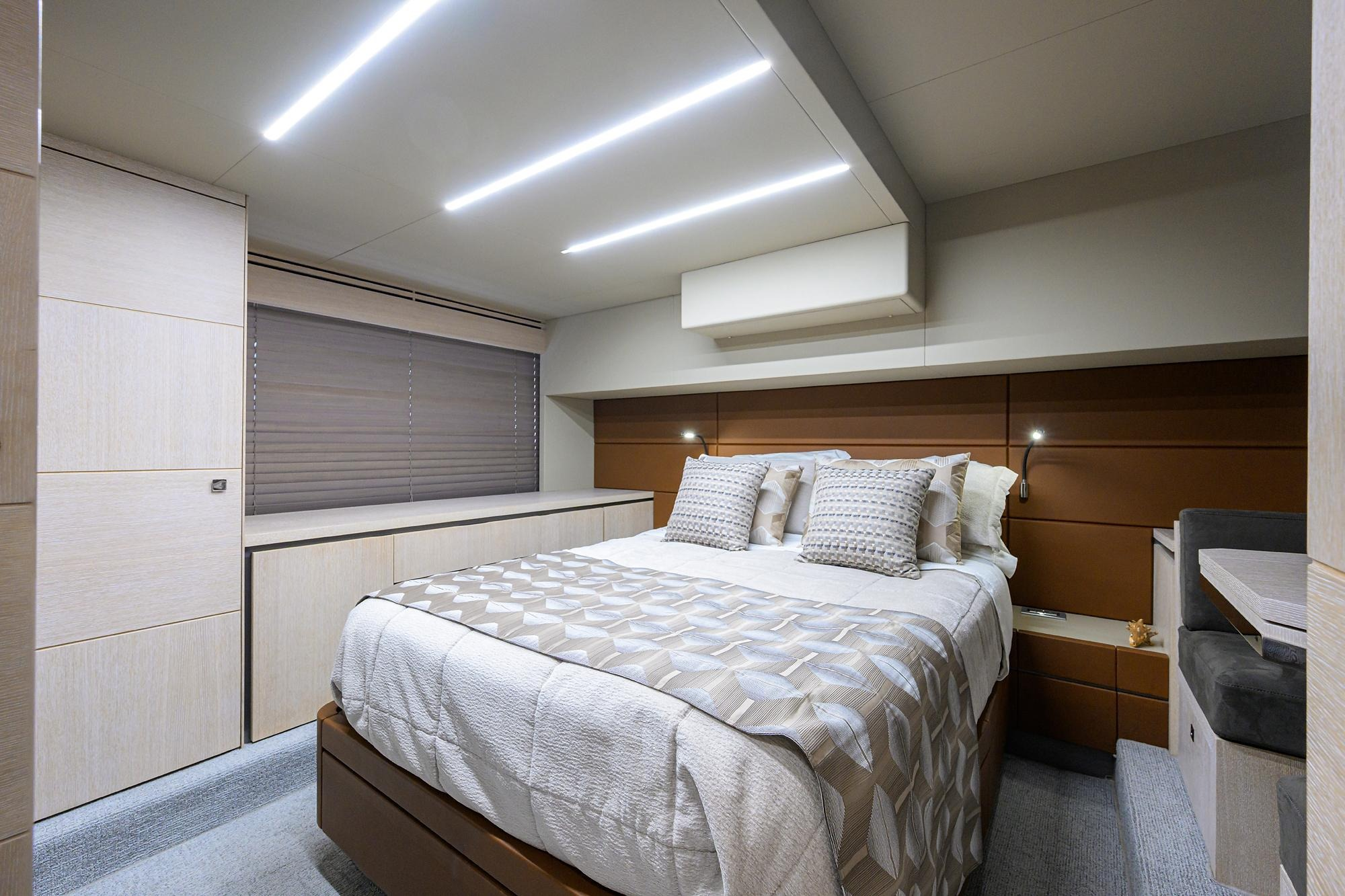 2021 Astondoa 52 Flybridge – photo 37