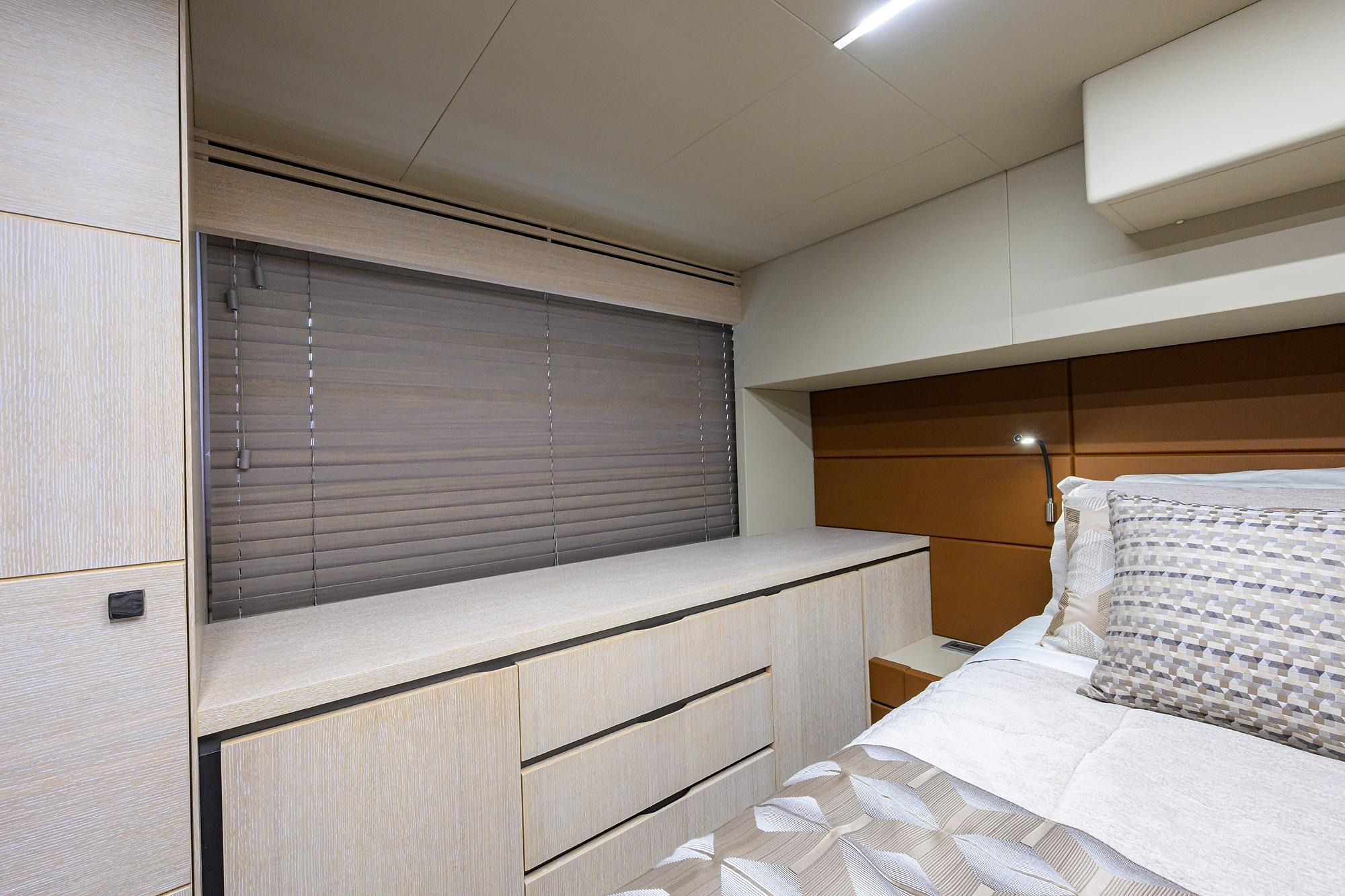2021 Astondoa 52 Flybridge – photo 40