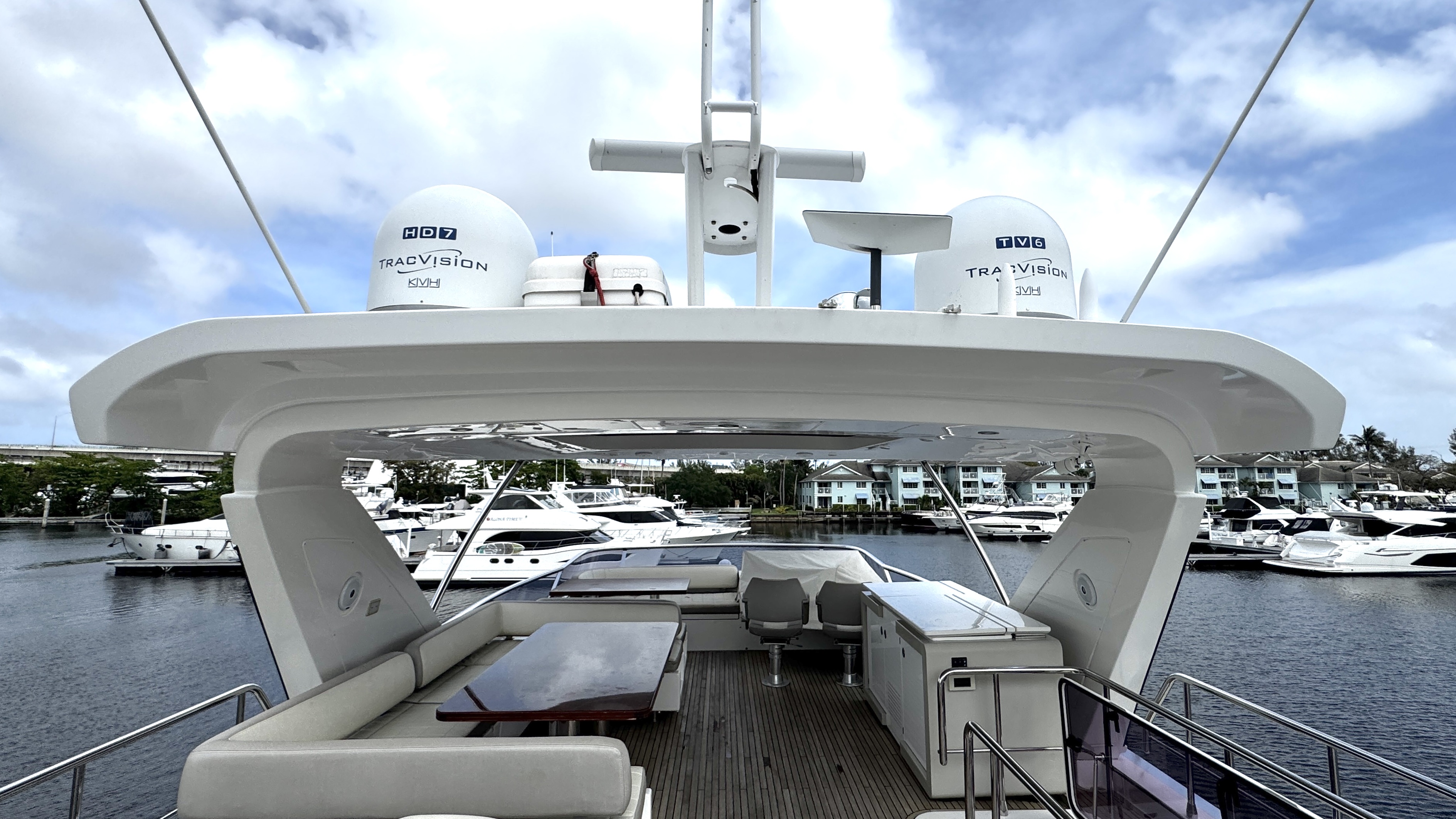 2019 Azimut 72 Fly – photo 12