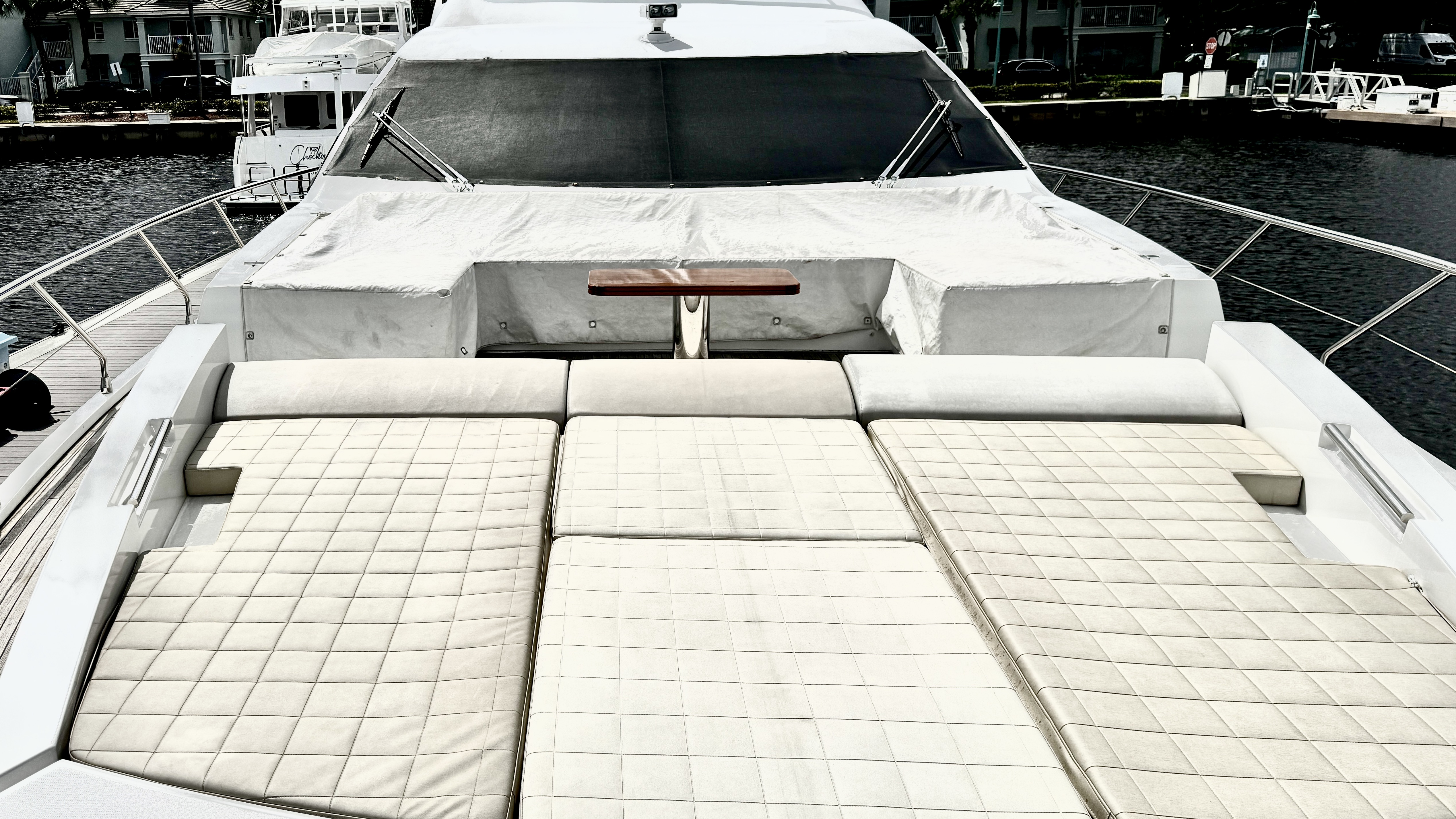 2019 Azimut 72 Fly – photo 16