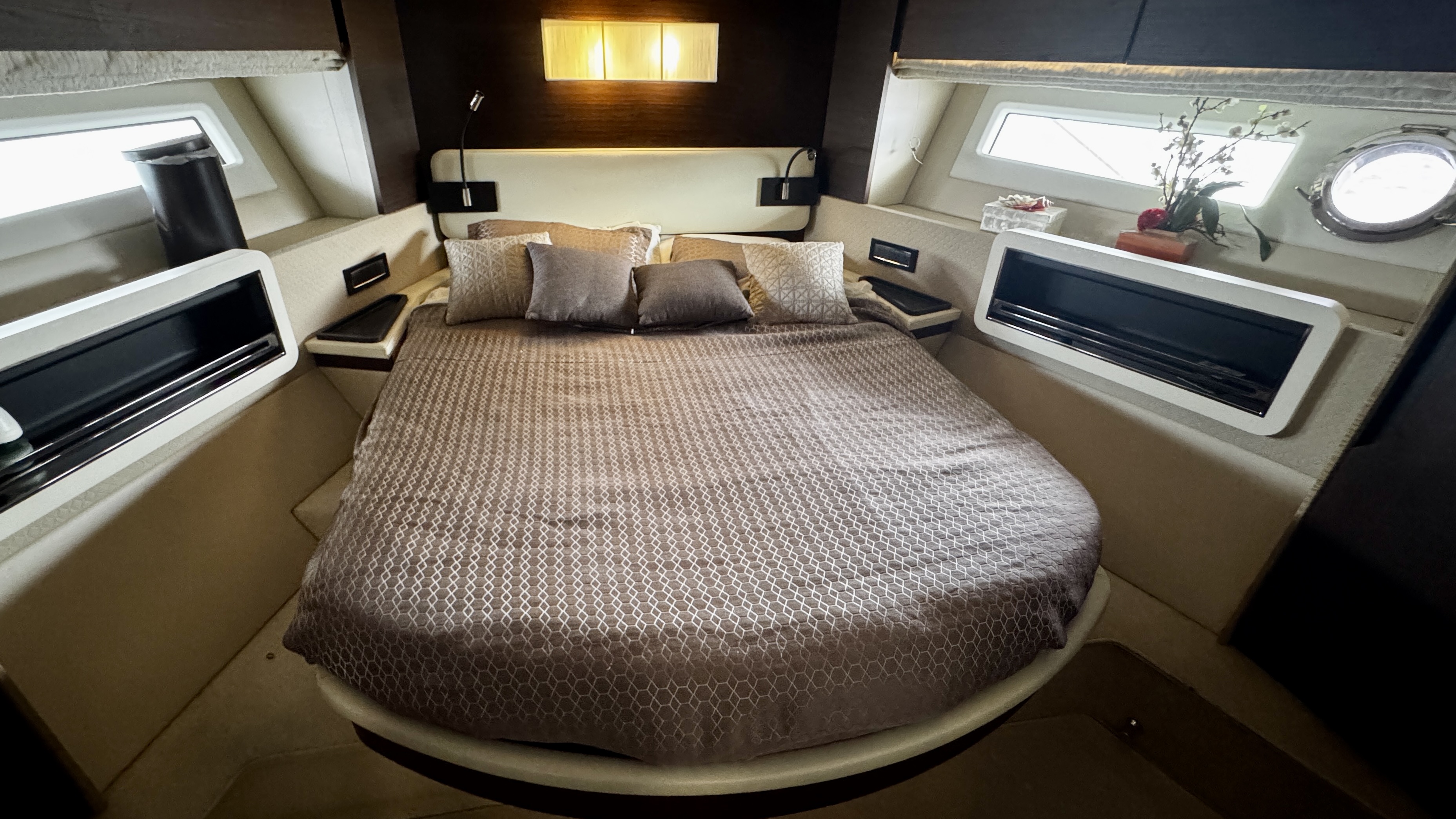 2019 Azimut 72 Fly – photo 30