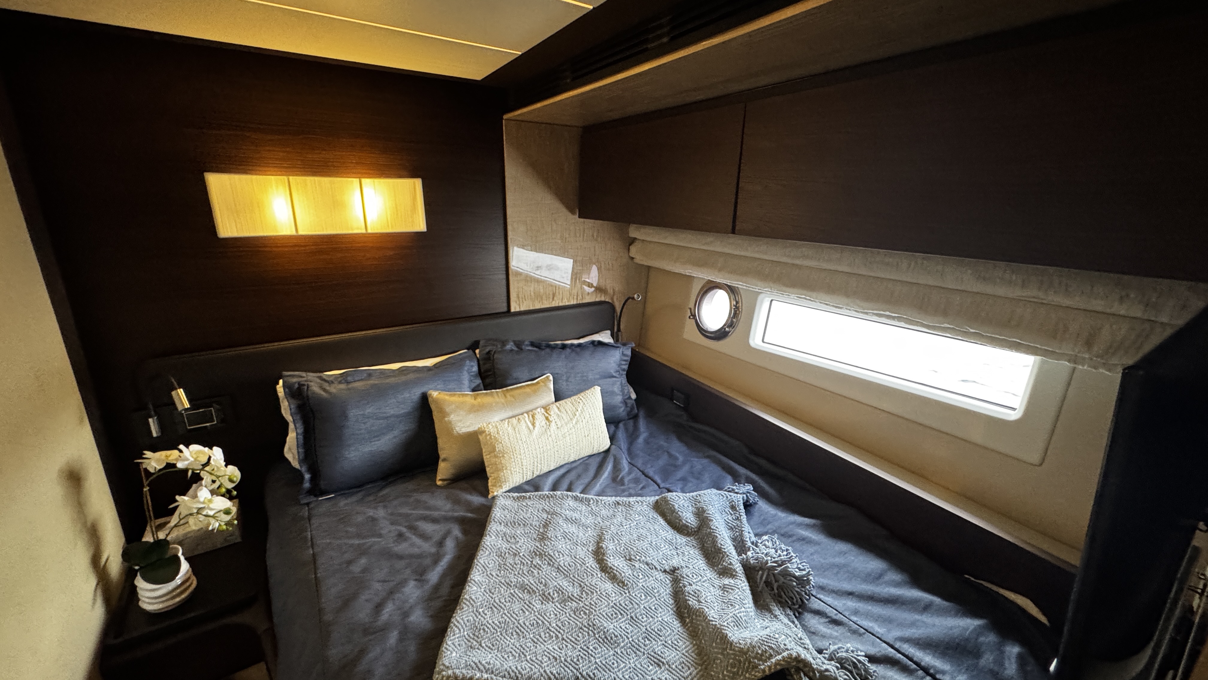2019 Azimut 72 Fly – photo 33