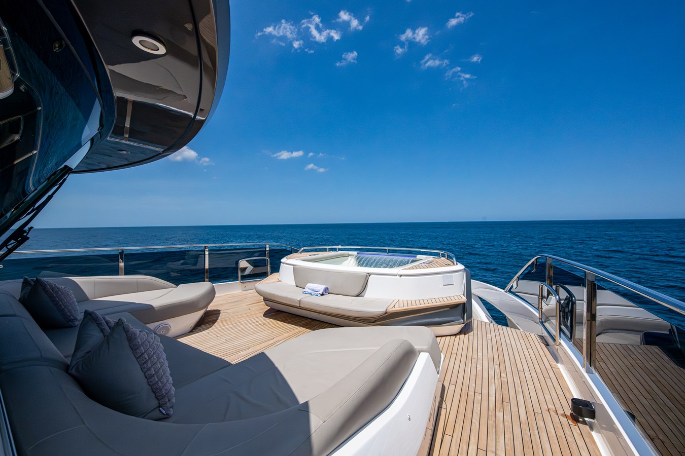 2022 Princess Yachts X95 – photo 15