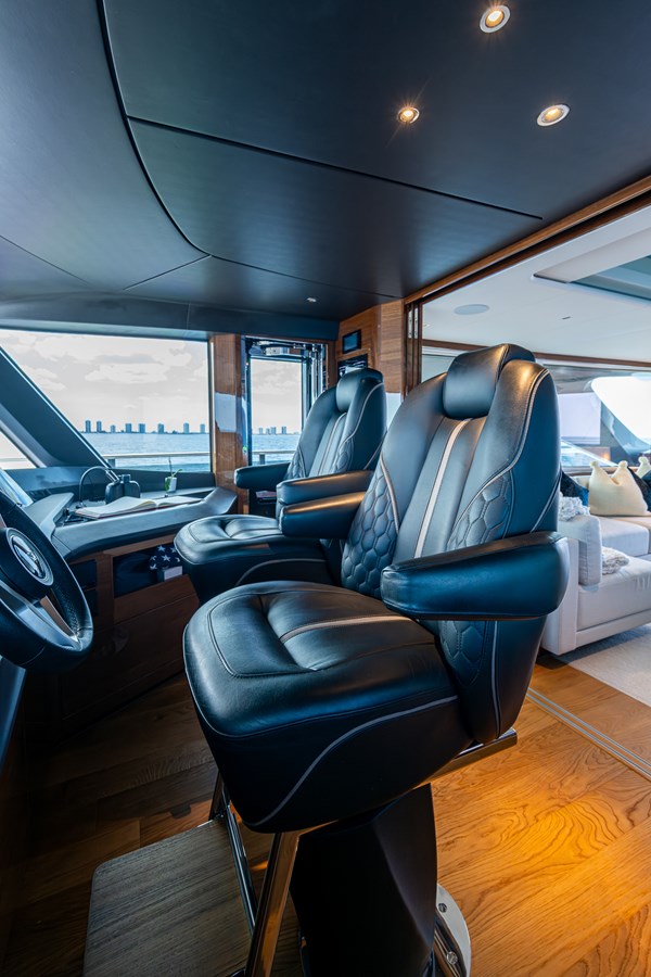 2022 Princess Yachts X95 – photo 48