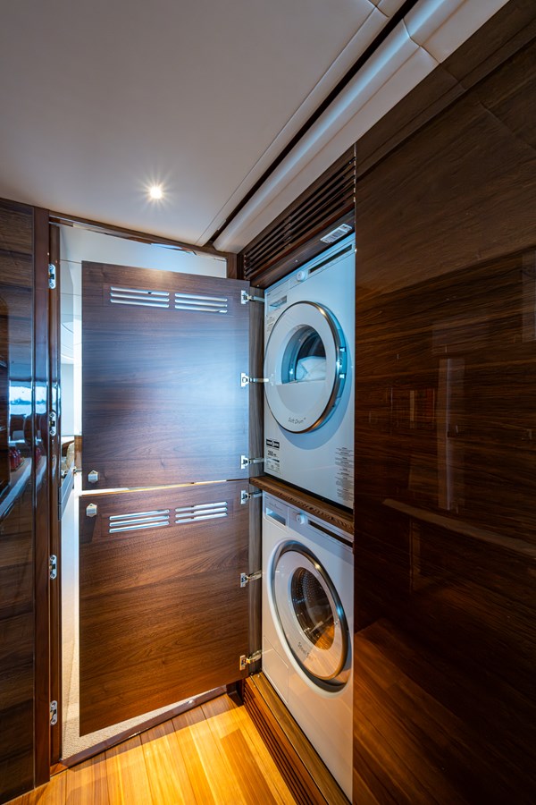 2022 Princess Yachts X95 – photo 115