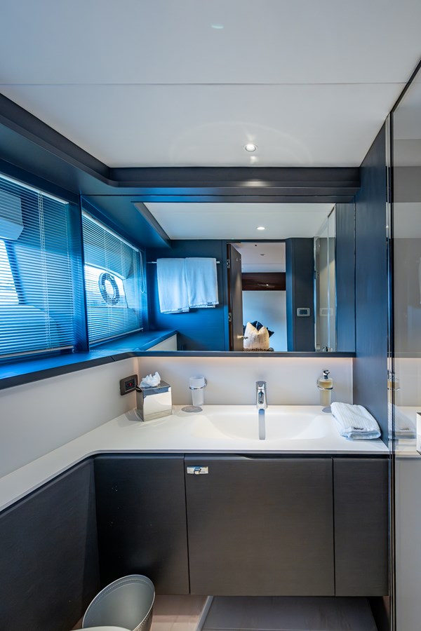 2022 Princess Yachts X95 – photo 123