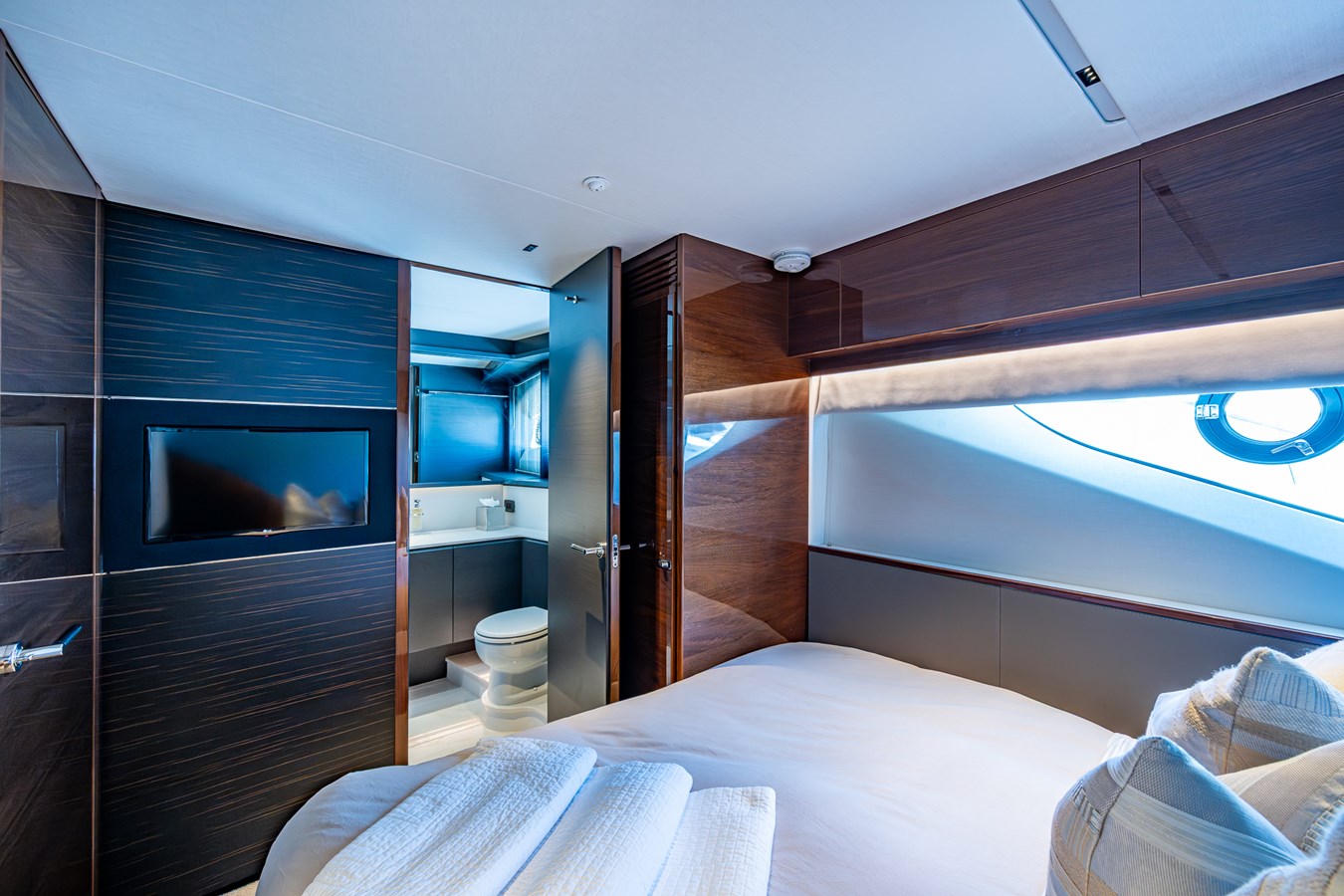 2022 Princess Yachts X95 – photo 150