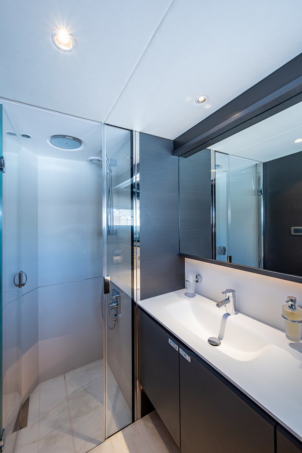 2022 Princess Yachts X95 – photo 153